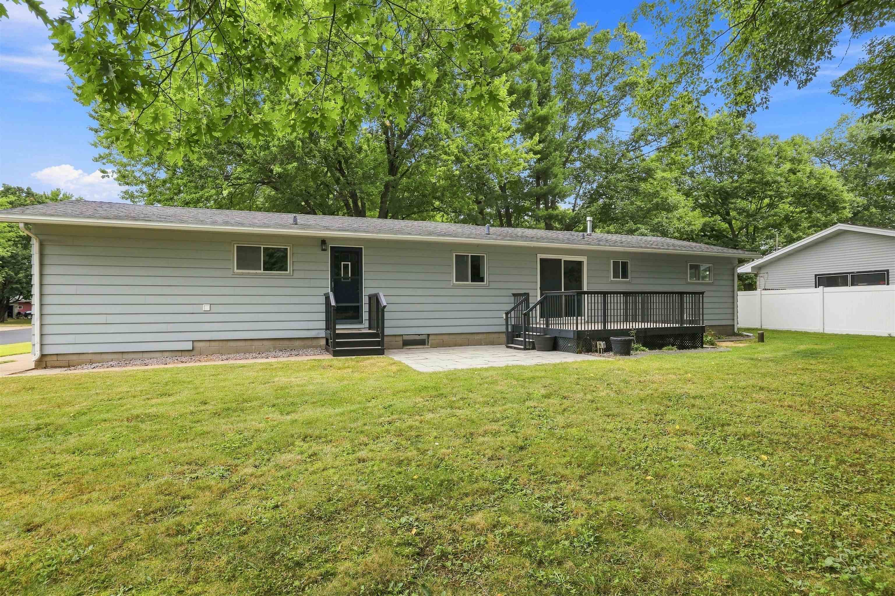 901 HARLYN AVENUE, Rothschild, Wisconsin 54474, 3 Bedrooms Bedrooms, ,1 BathroomBathrooms,Residential,For Sale,901 HARLYN AVENUE,22603902