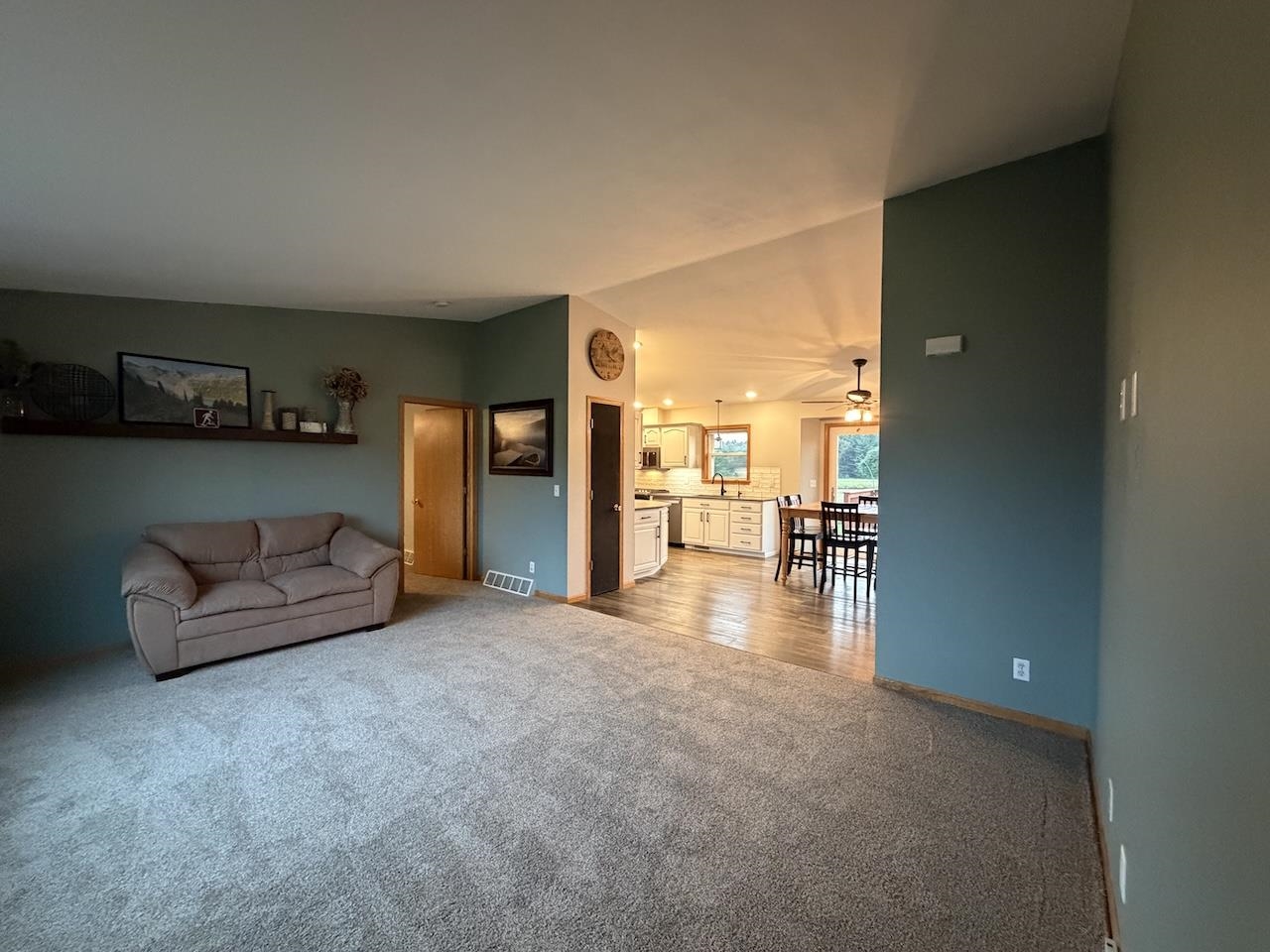 N1809 TRILLIUM LANE, Merrill, Wisconsin 54452, 3 Bedrooms Bedrooms, ,2 BathroomsBathrooms,Residential,For Sale,N1809 TRILLIUM LANE,22603903