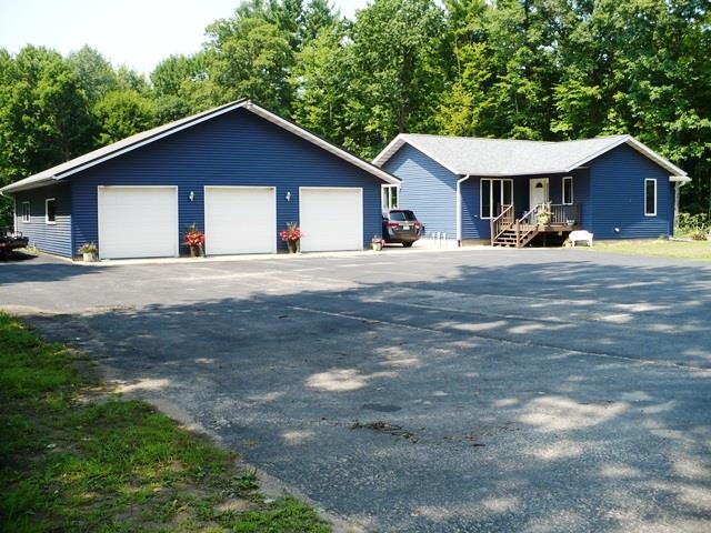 N11453 WILDERNESS AVENUE, Thorp, Wisconsin 54771, 4 Bedrooms Bedrooms, ,2 BathroomsBathrooms,Residential,For Sale,N11453 WILDERNESS AVENUE,22603904