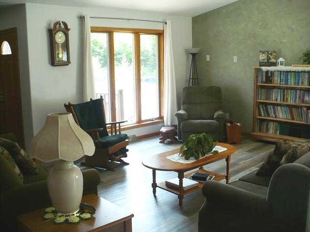N11453 WILDERNESS AVENUE, Thorp, Wisconsin 54771, 4 Bedrooms Bedrooms, ,2 BathroomsBathrooms,Residential,For Sale,N11453 WILDERNESS AVENUE,22603904