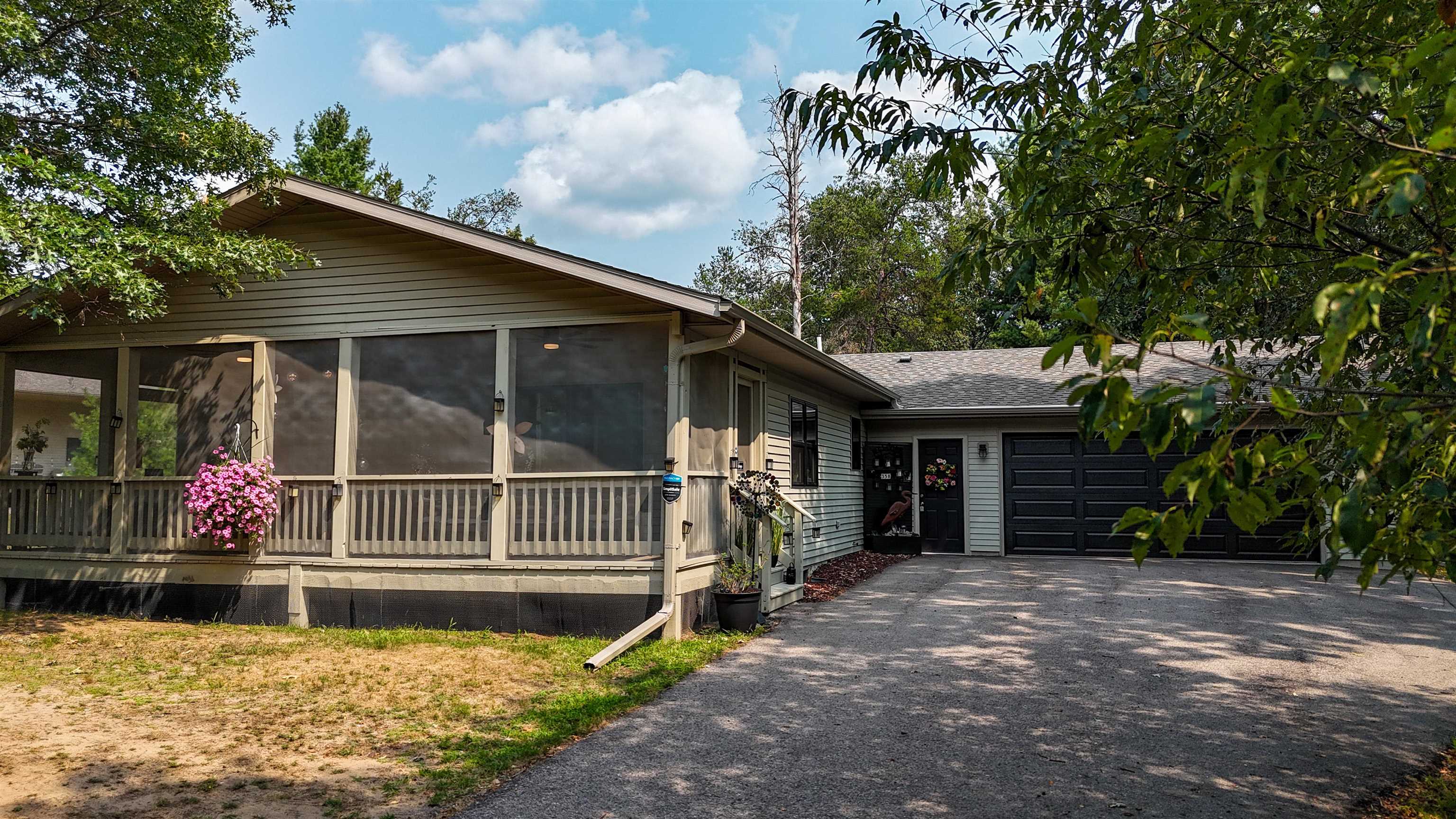 358/360 WHITE WATERS TRAIL, Nekoosa, Wisconsin 54457, 2 Bedrooms Bedrooms, ,3 BathroomsBathrooms,Residential,For Sale,358/360 WHITE WATERS TRAIL,22603906
