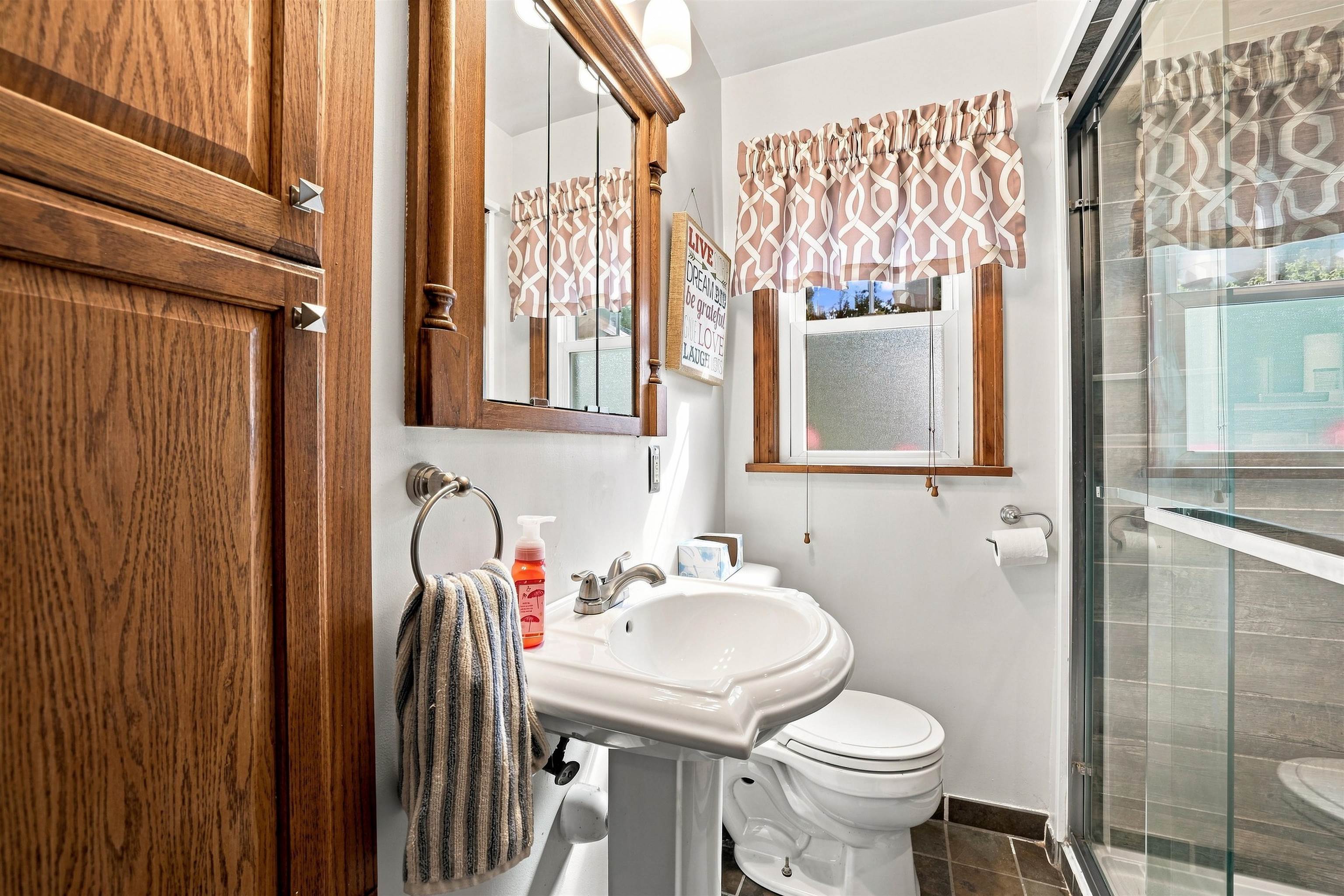 425 MEADOW STREET, Stevens Point, Wisconsin 54481, 4 Bedrooms Bedrooms, ,1 BathroomBathrooms,Residential,For Sale,425 MEADOW STREET,22603911