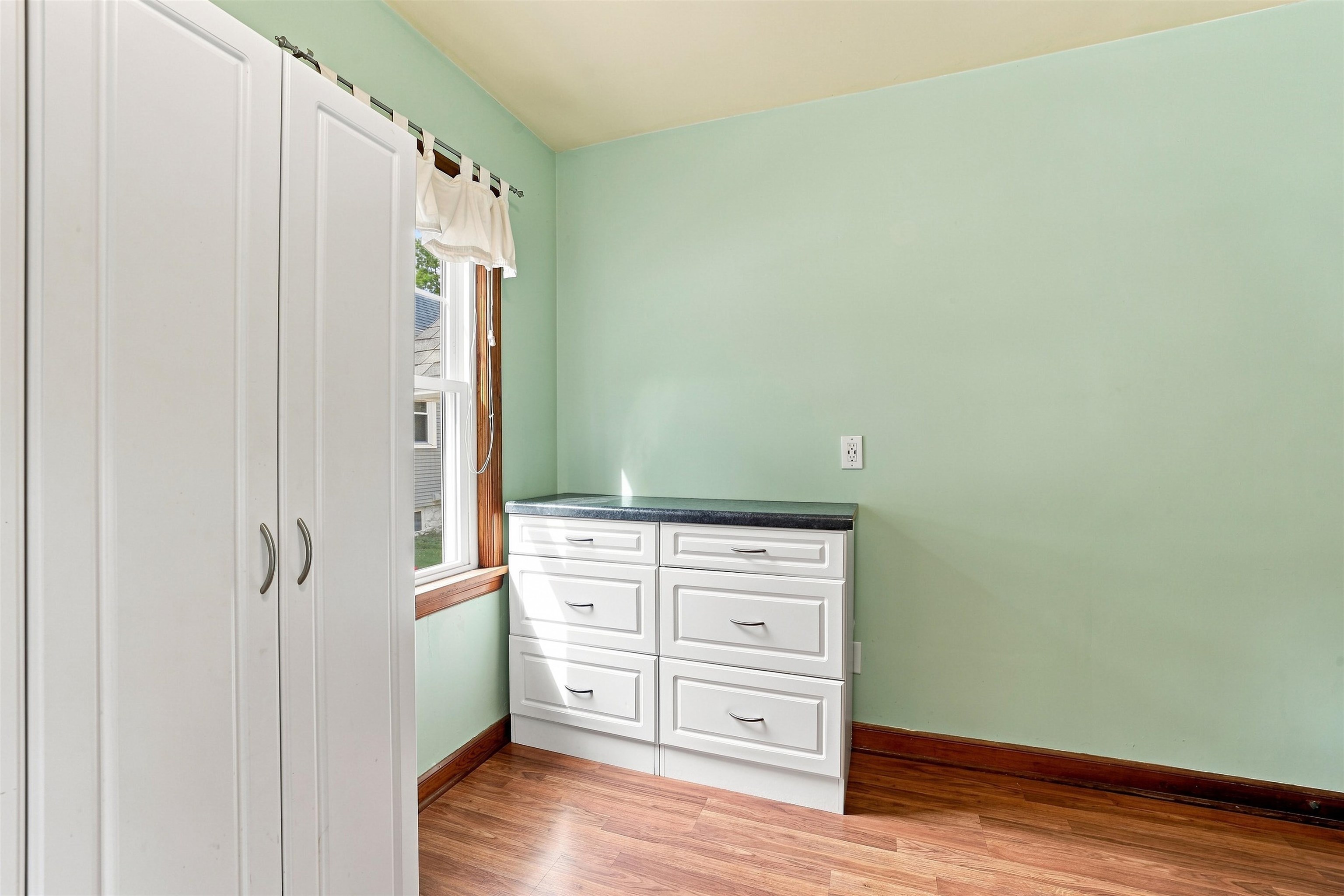 425 MEADOW STREET, Stevens Point, Wisconsin 54481, 4 Bedrooms Bedrooms, ,1 BathroomBathrooms,Residential,For Sale,425 MEADOW STREET,22603911