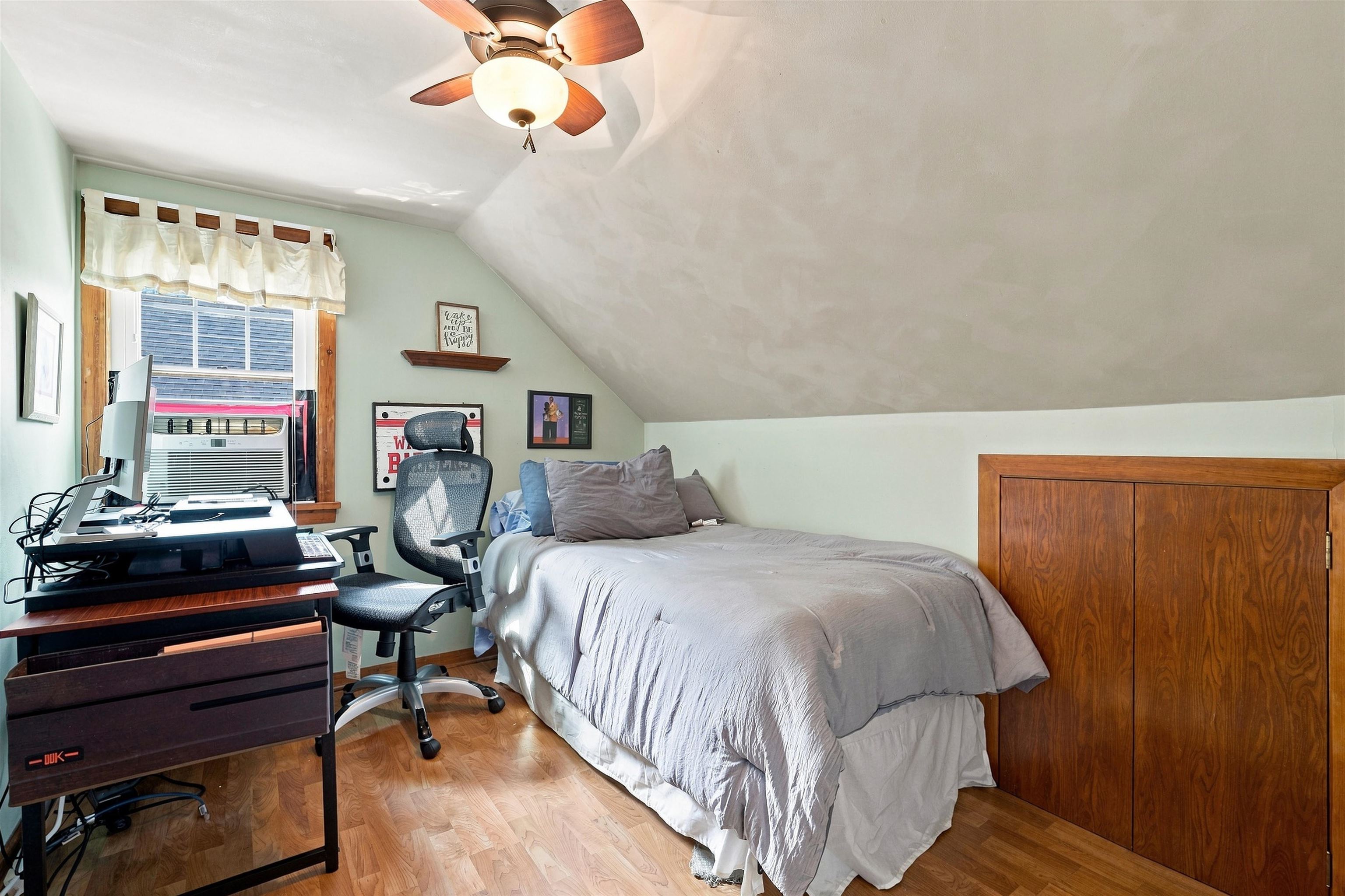 425 MEADOW STREET, Stevens Point, Wisconsin 54481, 4 Bedrooms Bedrooms, ,1 BathroomBathrooms,Residential,For Sale,425 MEADOW STREET,22603911