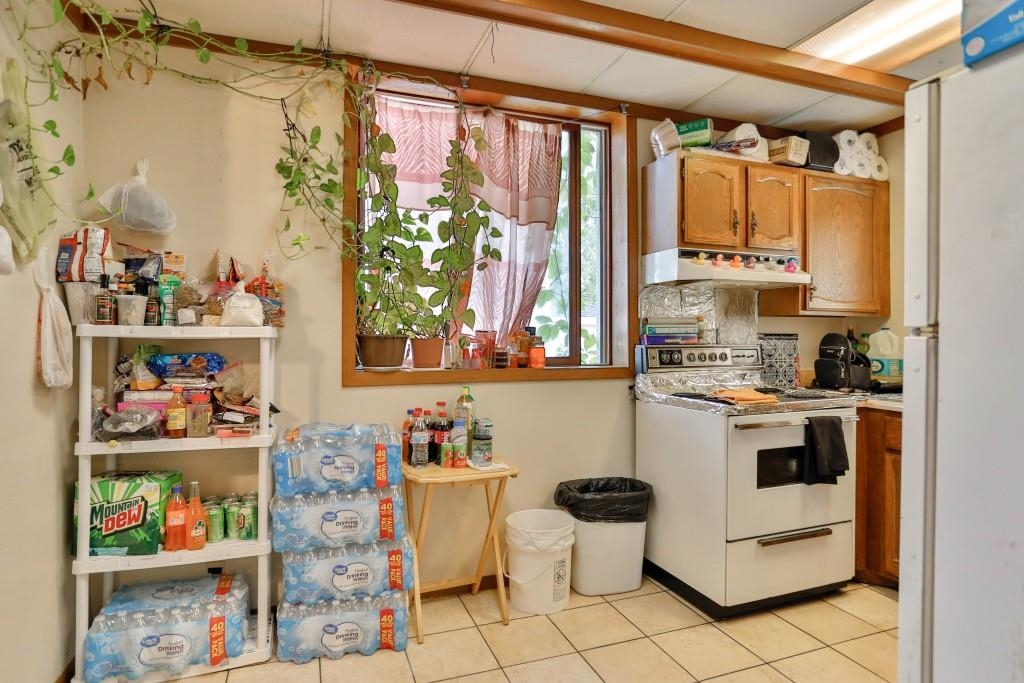 628 S 6TH AVENUE, Wausau, Wisconsin 54401, 2 Bedrooms Bedrooms, 4 Rooms Rooms,1 BathroomBathrooms,Multi-family,For Sale,628 S 6TH AVENUE,22603912