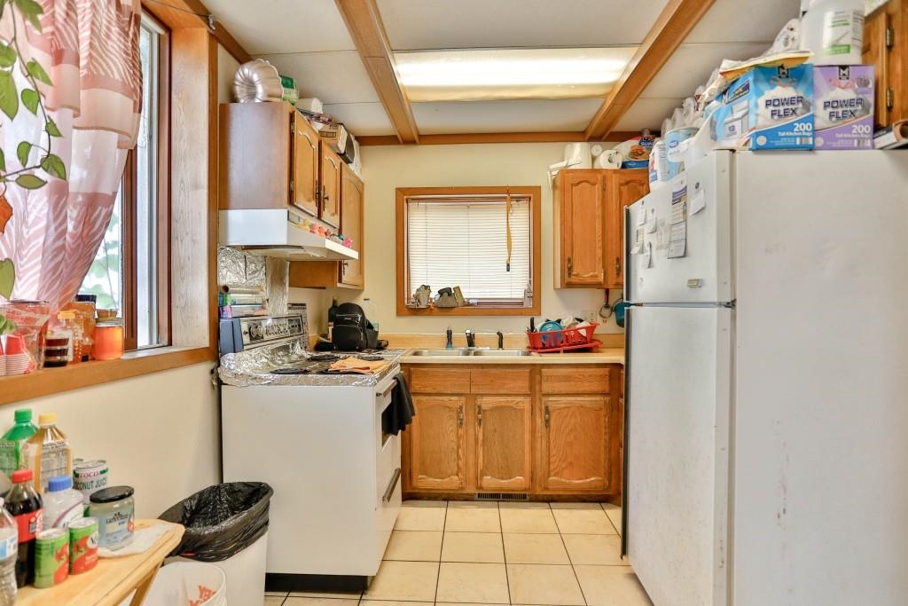 628 S 6TH AVENUE, Wausau, Wisconsin 54401, 2 Bedrooms Bedrooms, 4 Rooms Rooms,1 BathroomBathrooms,Multi-family,For Sale,628 S 6TH AVENUE,22603912
