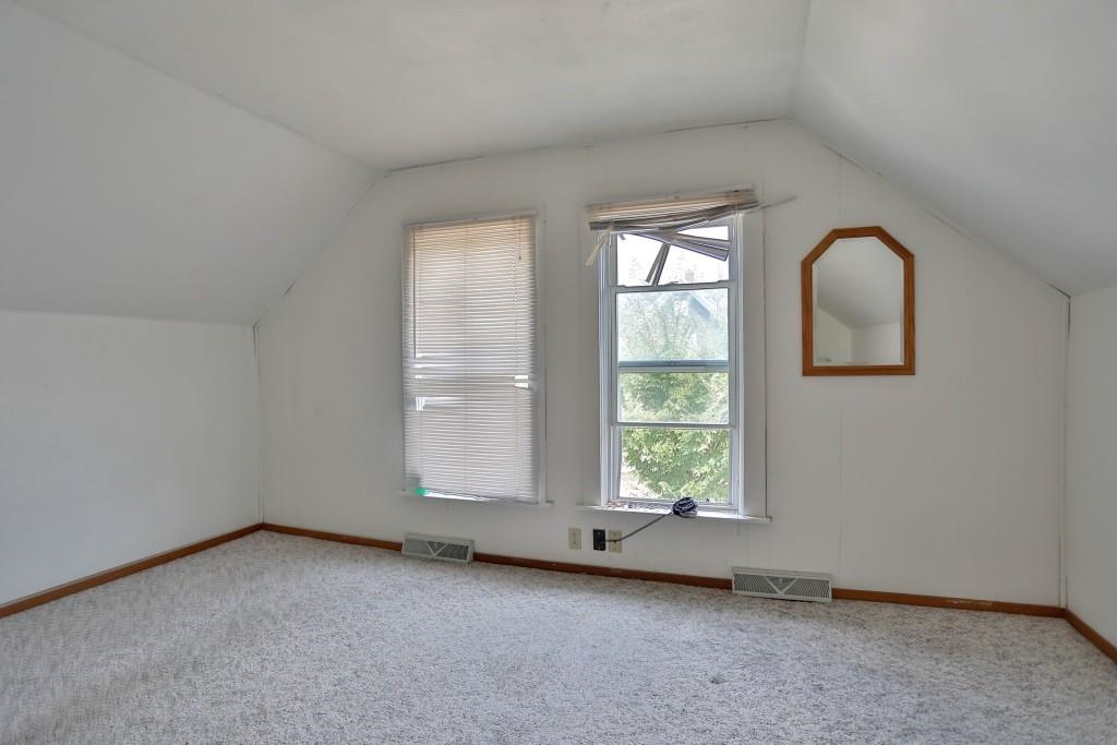 628 S 6TH AVENUE, Wausau, Wisconsin 54401, 2 Bedrooms Bedrooms, 4 Rooms Rooms,1 BathroomBathrooms,Multi-family,For Sale,628 S 6TH AVENUE,22603912