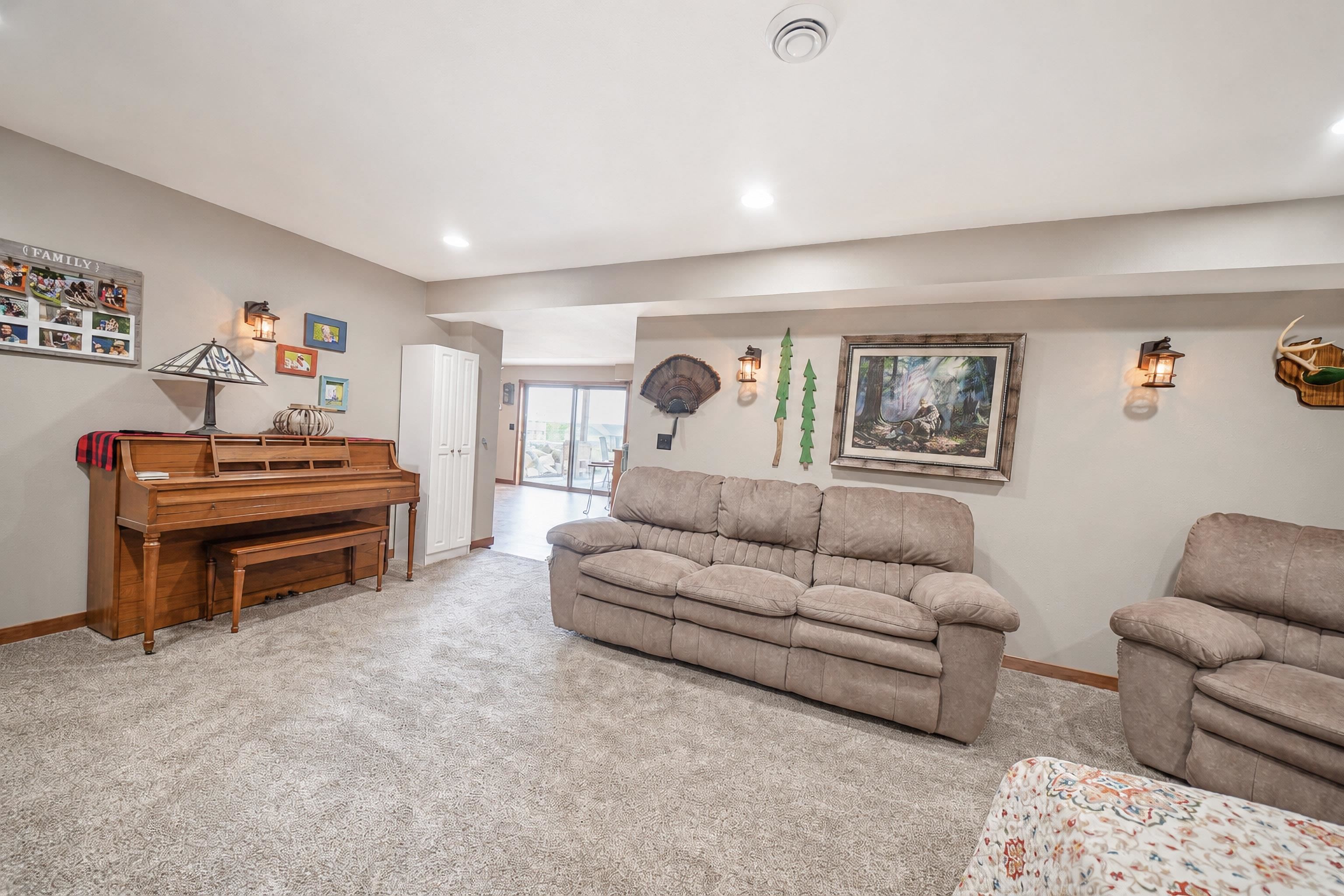 1409 ELLEN COURT, Merrill, Wisconsin 54452, 4 Bedrooms Bedrooms, ,3 BathroomsBathrooms,Residential,For Sale,1409 ELLEN COURT,22603917