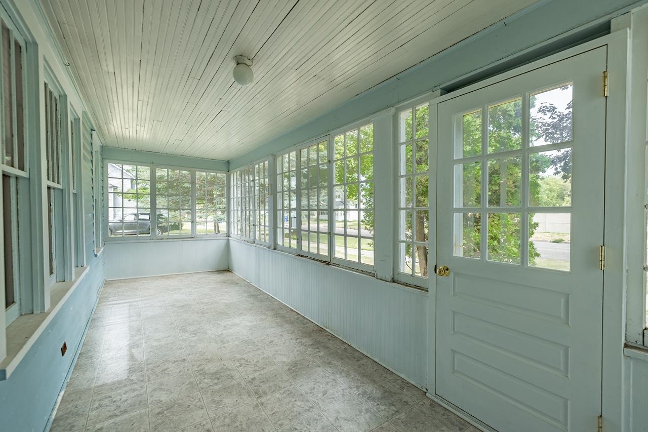 300 N STUYVESANT STREET, Merrill, Wisconsin 54452, 4 Bedrooms Bedrooms, ,1 BathroomBathrooms,Residential,For Sale,300 N STUYVESANT STREET,22603918
