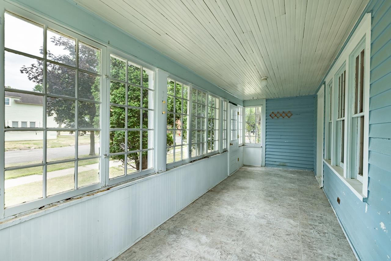 300 N STUYVESANT STREET, Merrill, Wisconsin 54452, 4 Bedrooms Bedrooms, ,1 BathroomBathrooms,Residential,For Sale,300 N STUYVESANT STREET,22603918