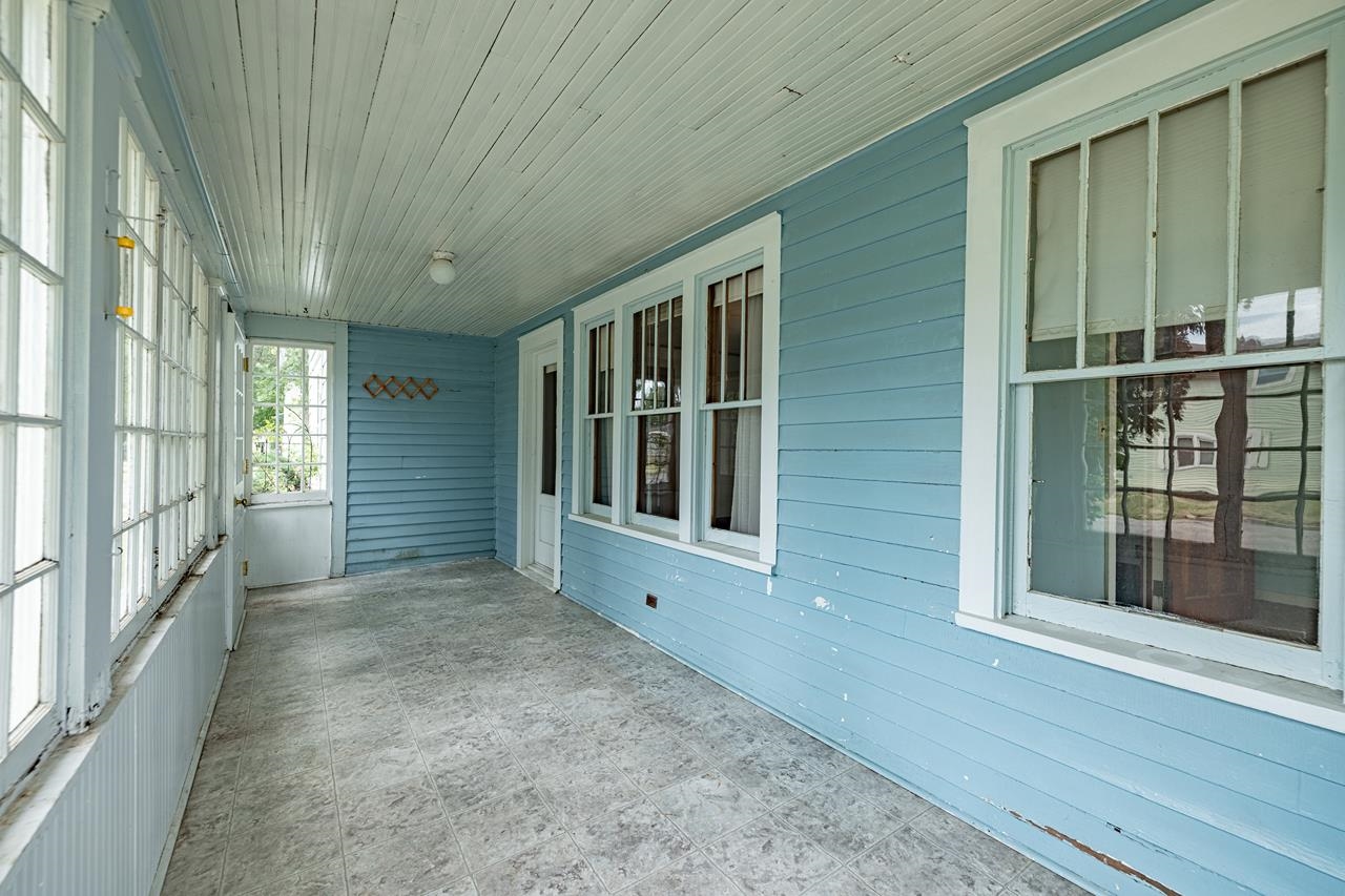 300 N STUYVESANT STREET, Merrill, Wisconsin 54452, 4 Bedrooms Bedrooms, ,1 BathroomBathrooms,Residential,For Sale,300 N STUYVESANT STREET,22603918