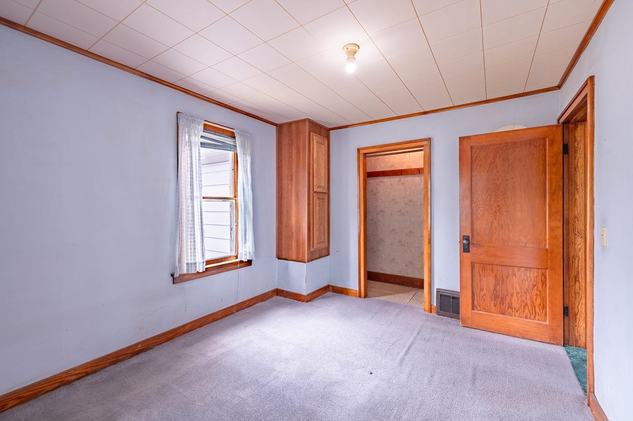300 N STUYVESANT STREET, Merrill, Wisconsin 54452, 4 Bedrooms Bedrooms, ,1 BathroomBathrooms,Residential,For Sale,300 N STUYVESANT STREET,22603918