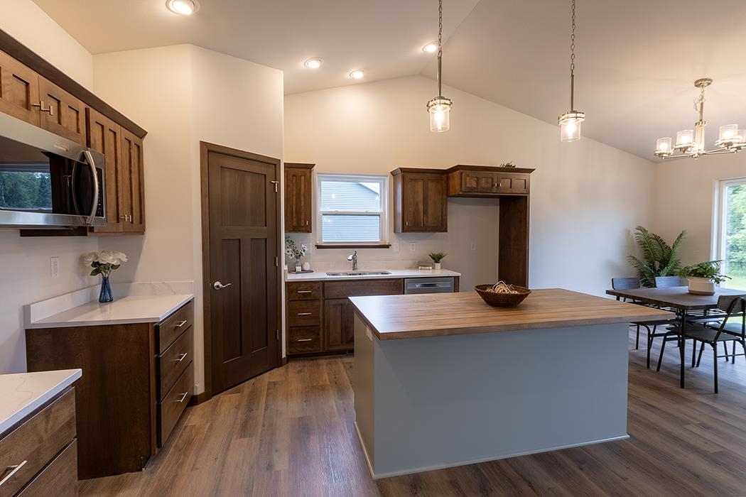 236 CEDAR HAVEN TRAIL, Rothschild, Wisconsin 54474, 3 Bedrooms Bedrooms, ,2 BathroomsBathrooms,Residential,For Sale,236 CEDAR HAVEN TRAIL,22603919