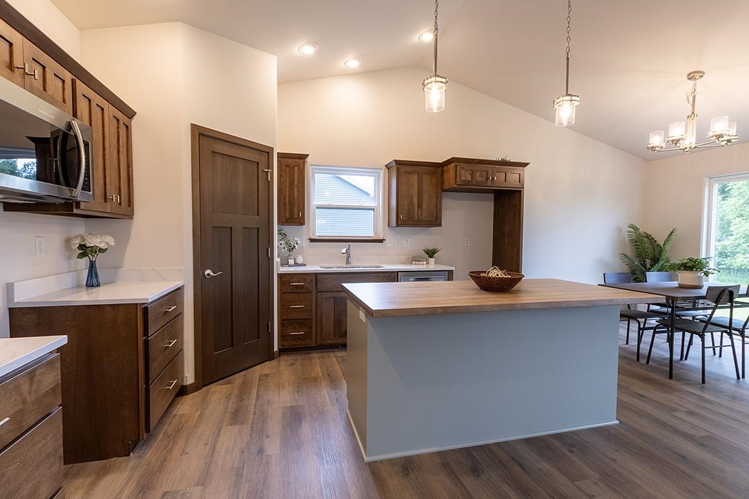 236 CEDAR HAVEN TRAIL, Rothschild, Wisconsin 54474, 3 Bedrooms Bedrooms, ,2 BathroomsBathrooms,Residential,For Sale,236 CEDAR HAVEN TRAIL,22603919