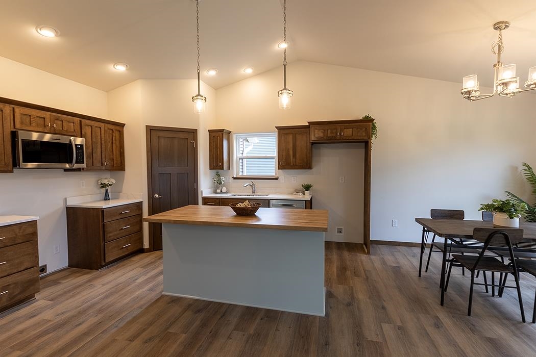 236 CEDAR HAVEN TRAIL, Rothschild, Wisconsin 54474, 3 Bedrooms Bedrooms, ,2 BathroomsBathrooms,Residential,For Sale,236 CEDAR HAVEN TRAIL,22603919