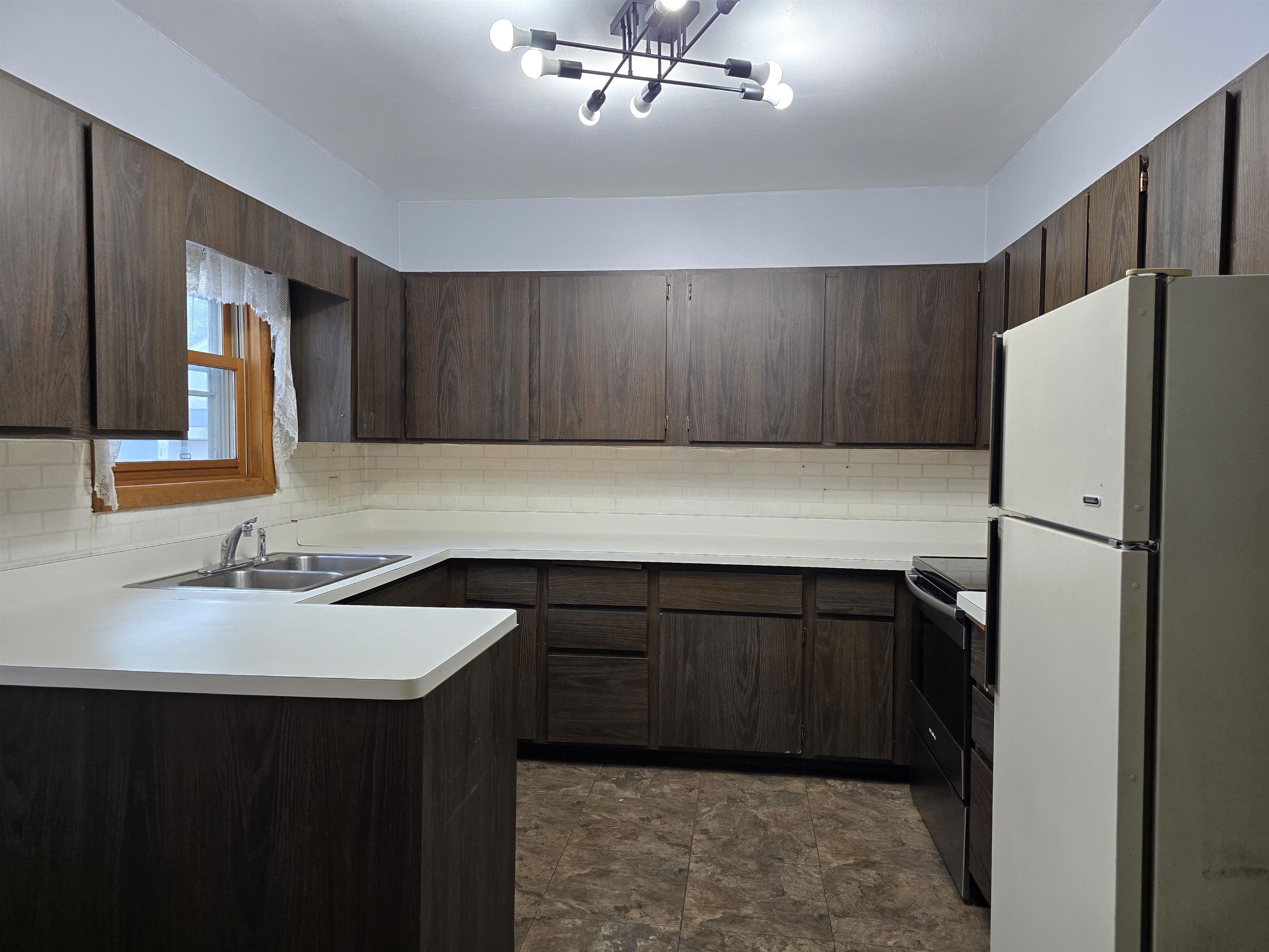1206 S 8TH AVENUE, Wausau, Wisconsin 54401, 4 Bedrooms Bedrooms, ,1 BathroomBathrooms,Residential,For Sale,1206 S 8TH AVENUE,22603920