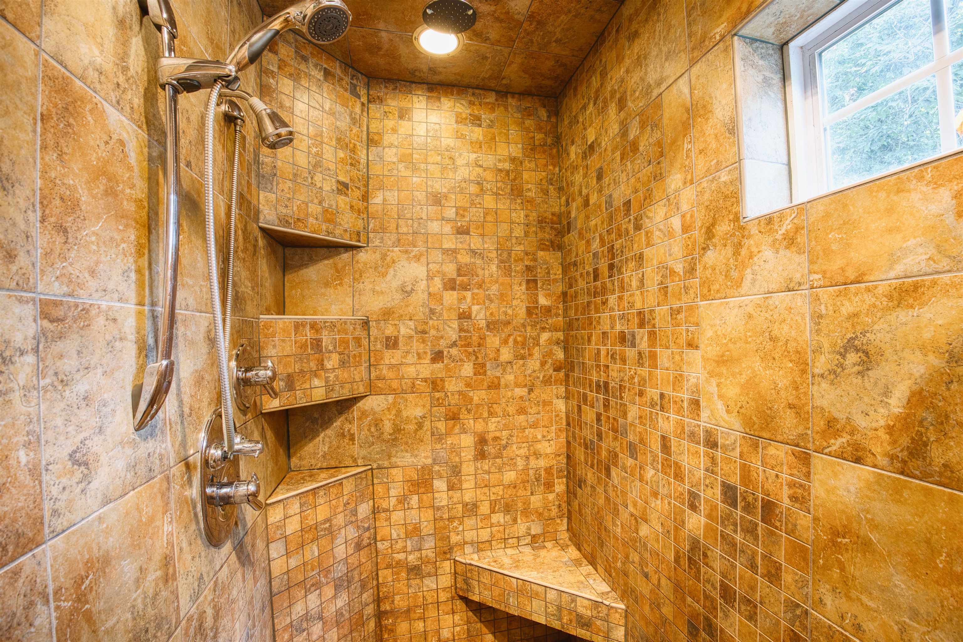 4152 MARTIN ROAD, Kronenwetter, Wisconsin 54455, 4 Bedrooms Bedrooms, ,2 BathroomsBathrooms,Residential,For Sale,4152 MARTIN ROAD,22603921