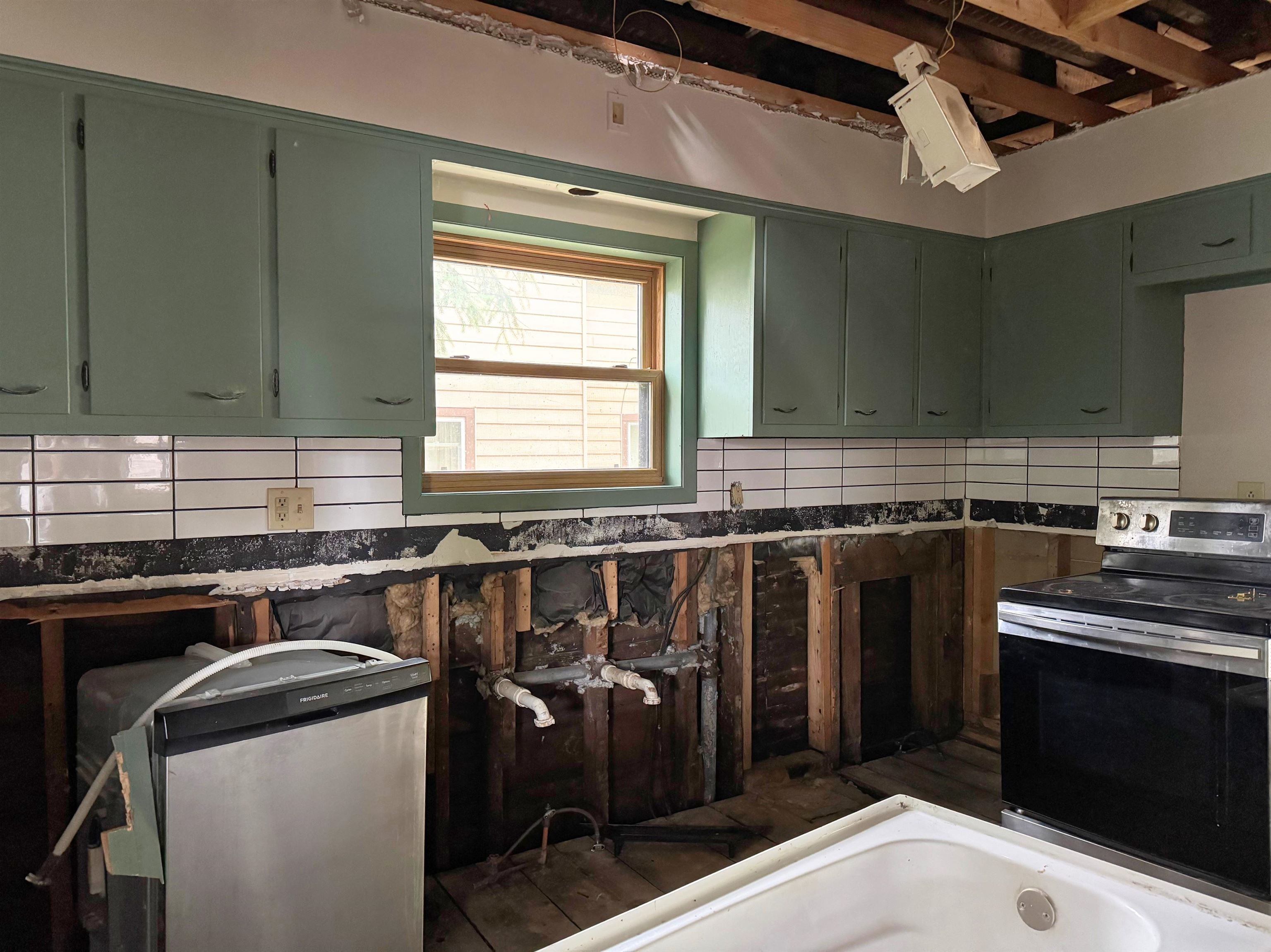 731 JACKSON STREET, Wausau, Wisconsin 54403, 5 Bedrooms Bedrooms, ,1 BathroomBathrooms,Residential,For Sale,731 JACKSON STREET,22603923