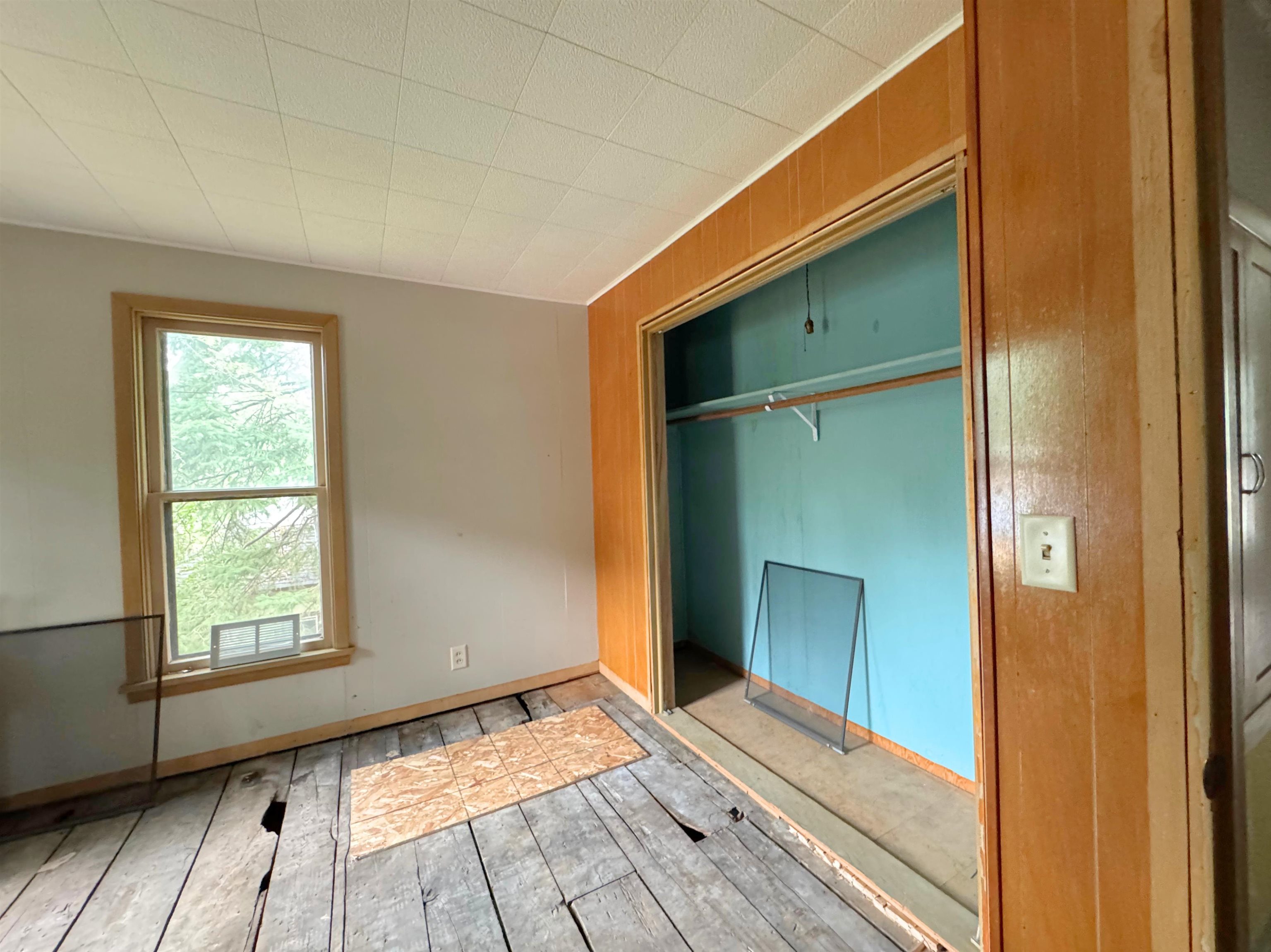 731 JACKSON STREET, Wausau, Wisconsin 54403, 5 Bedrooms Bedrooms, ,1 BathroomBathrooms,Residential,For Sale,731 JACKSON STREET,22603923