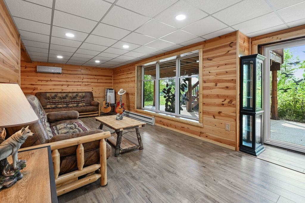 10041 PINE TREE TRAIL, Amherst Junction, Wisconsin 54407, 2 Bedrooms Bedrooms, ,2 BathroomsBathrooms,Residential,For Sale,10041 PINE TREE TRAIL,22603925