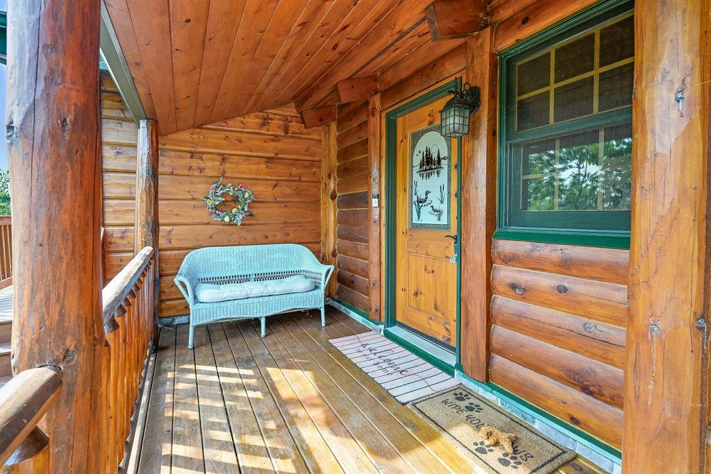 10041 PINE TREE TRAIL, Amherst Junction, Wisconsin 54407, 2 Bedrooms Bedrooms, ,2 BathroomsBathrooms,Residential,For Sale,10041 PINE TREE TRAIL,22603925