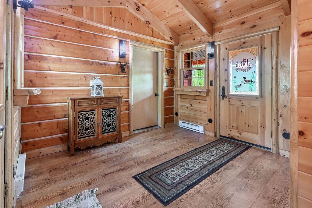10041 PINE TREE TRAIL, Amherst Junction, Wisconsin 54407, 2 Bedrooms Bedrooms, ,2 BathroomsBathrooms,Residential,For Sale,10041 PINE TREE TRAIL,22603925