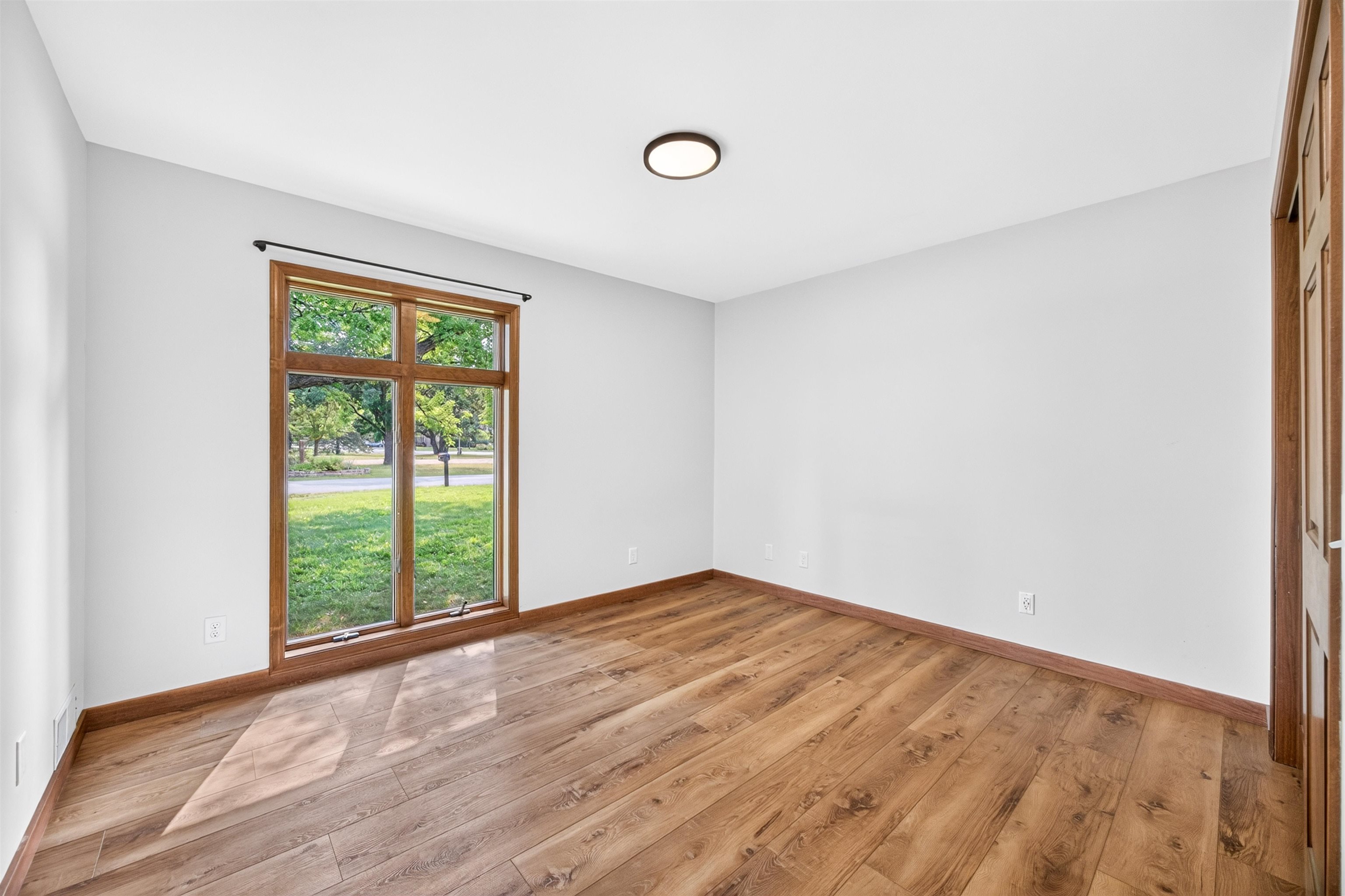 1016 SUNSET BOULEVARD, Stevens Point, Wisconsin 54481, 5 Bedrooms Bedrooms, ,3 BathroomsBathrooms,Residential,For Sale,1016 SUNSET BOULEVARD,22603926
