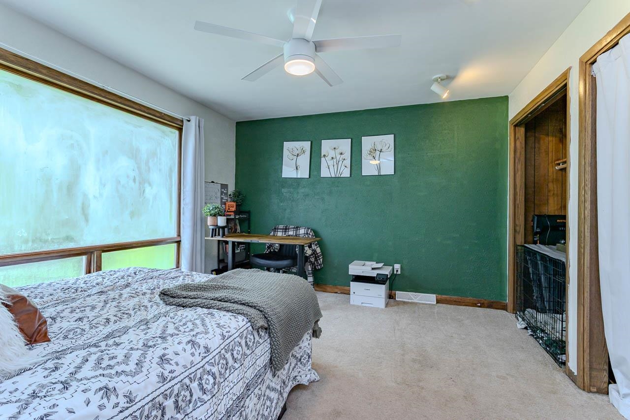 3009 N 11TH STREET, Wausau, Wisconsin 54403, 4 Bedrooms Bedrooms, ,3 BathroomsBathrooms,Residential,For Sale,3009 N 11TH STREET,22603931