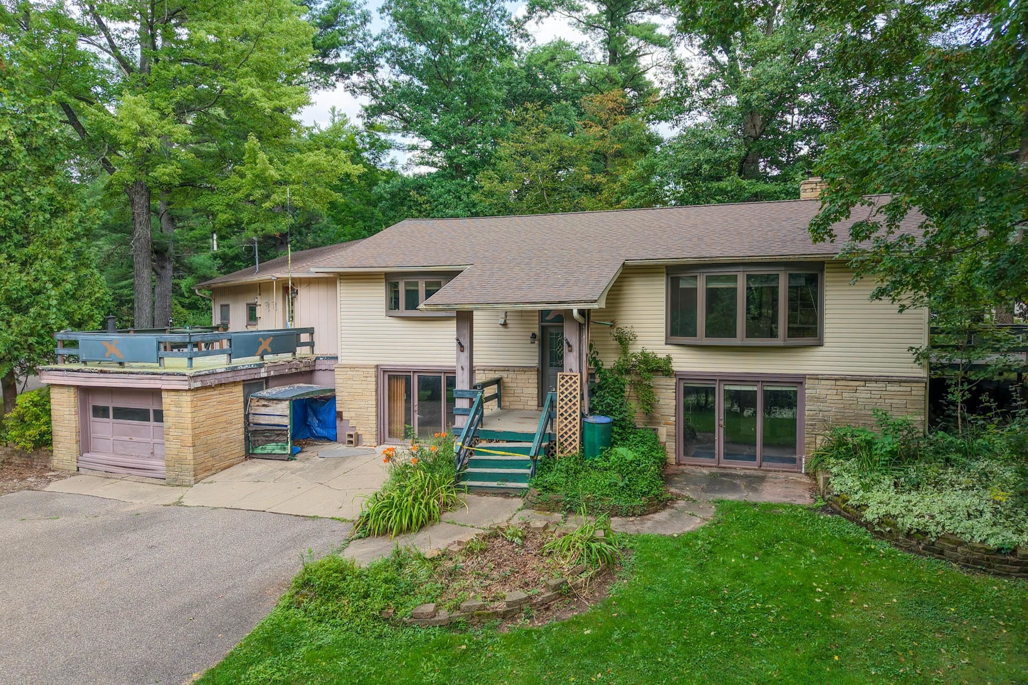 641 SENECA ROAD, Wisconsin Rapids, Wisconsin 54495, 3 Bedrooms Bedrooms, ,2 BathroomsBathrooms,Residential,For Sale,641 SENECA ROAD,22603933