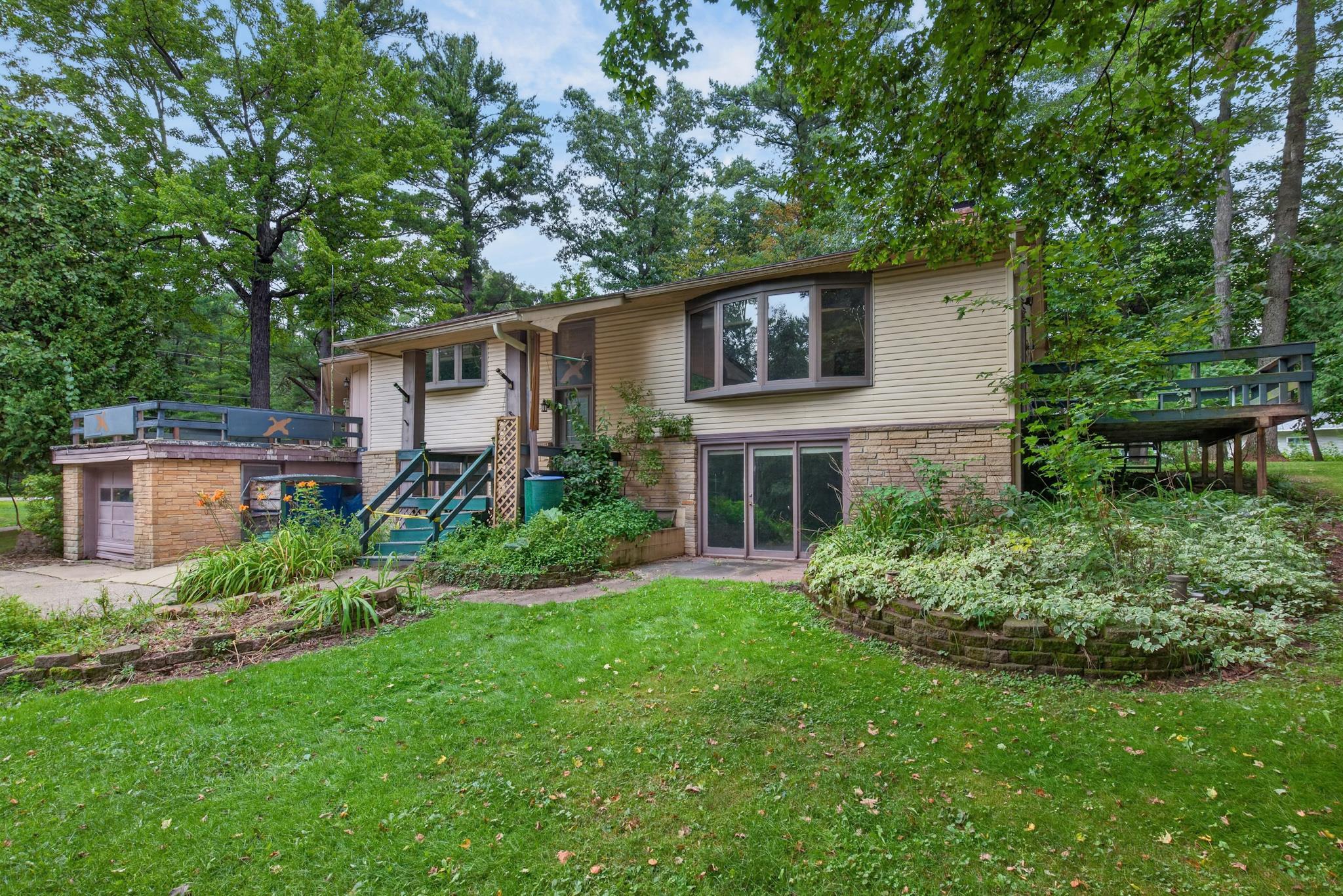 641 SENECA ROAD, Wisconsin Rapids, Wisconsin 54495, 3 Bedrooms Bedrooms, ,2 BathroomsBathrooms,Residential,For Sale,641 SENECA ROAD,22603933