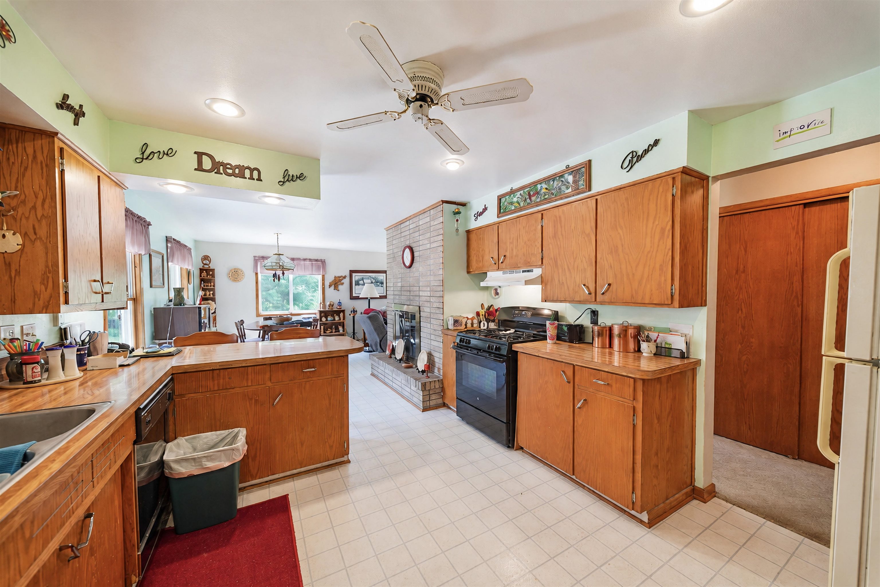 9555 COUNTY ROAD K, Merrill, Wisconsin 54452, 3 Bedrooms Bedrooms, ,2 BathroomsBathrooms,Residential,For Sale,9555 COUNTY ROAD K,22603936