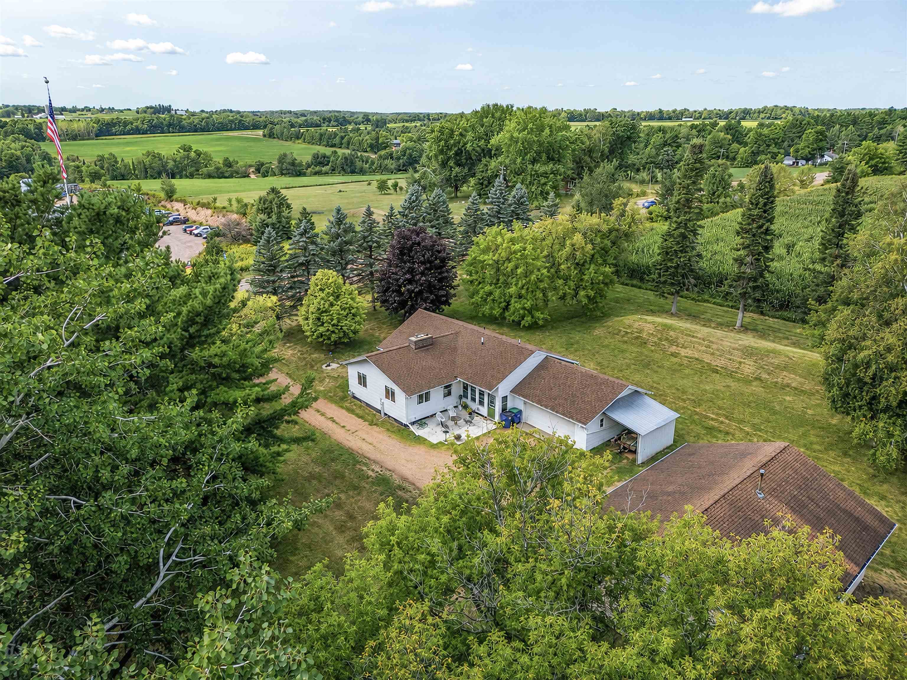9555 COUNTY ROAD K, Merrill, Wisconsin 54452, 3 Bedrooms Bedrooms, ,2 BathroomsBathrooms,Residential,For Sale,9555 COUNTY ROAD K,22603936