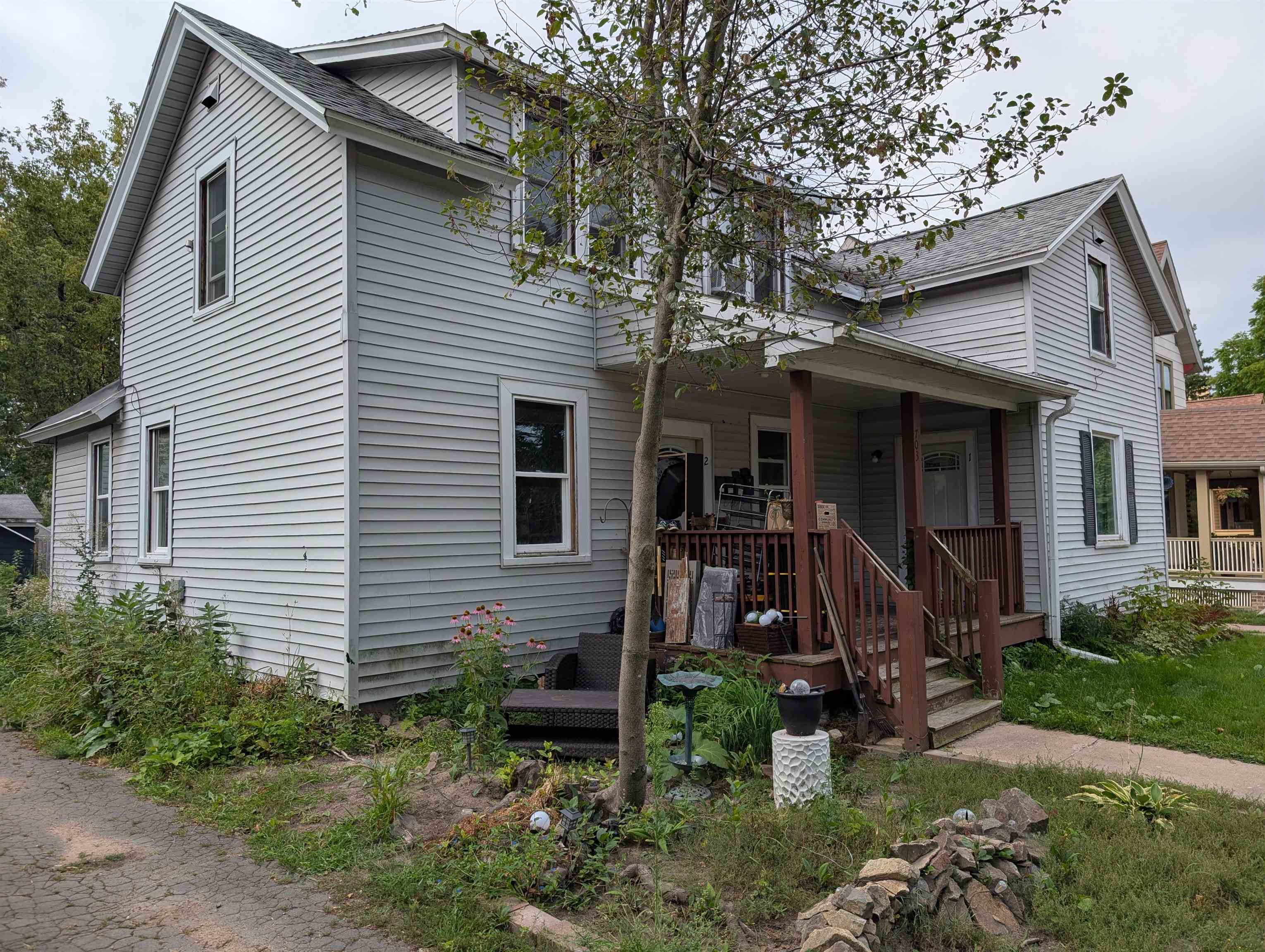 703 HENRIETTA STREET, Wausau, Wisconsin 54403, 1 Bedroom Bedrooms, ,1 BathroomBathrooms,Multi-family,For Sale,703 HENRIETTA STREET,22603941