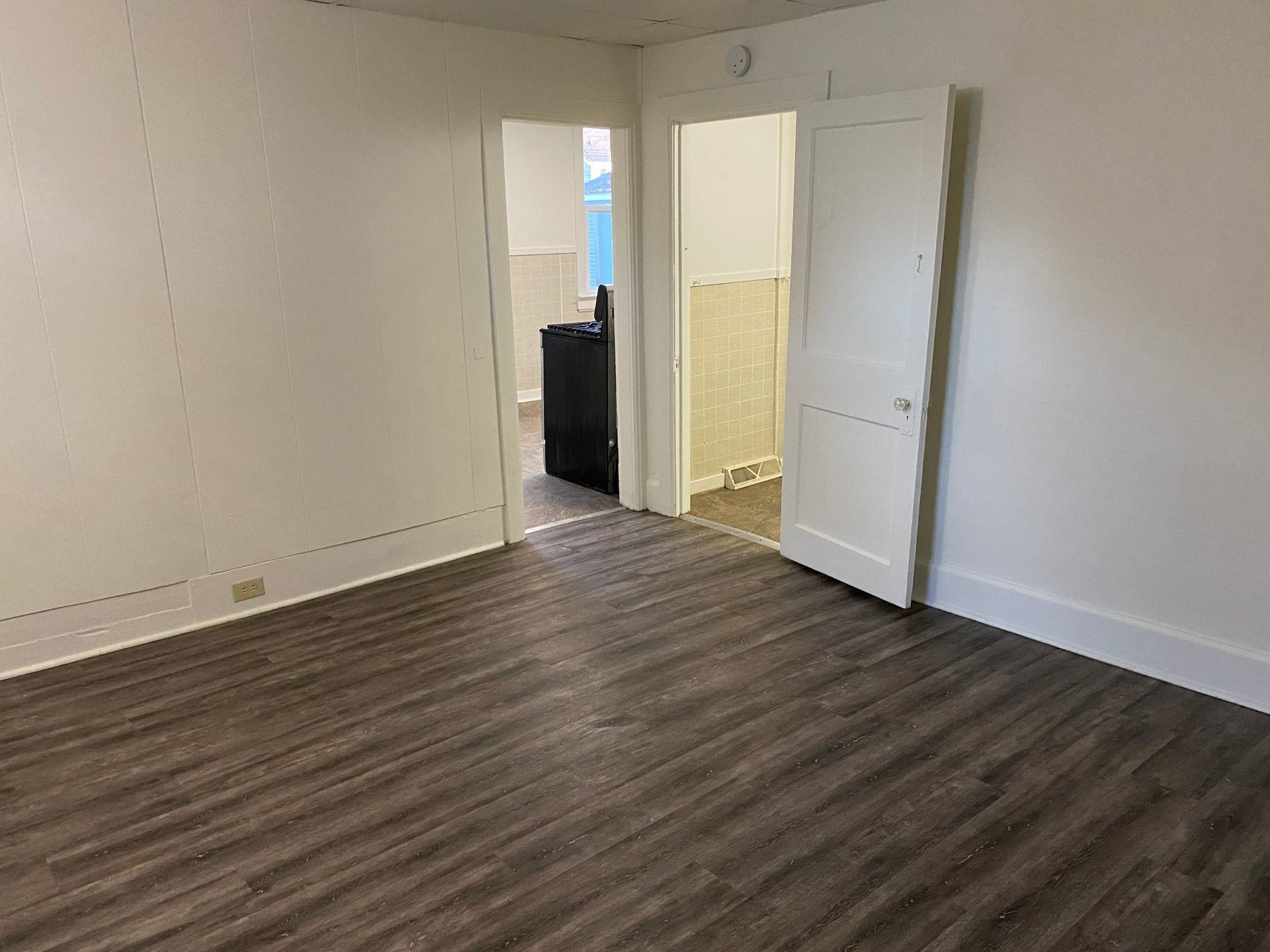 703 HENRIETTA STREET, Wausau, Wisconsin 54403, 1 Bedroom Bedrooms, ,1 BathroomBathrooms,Multi-family,For Sale,703 HENRIETTA STREET,22603941