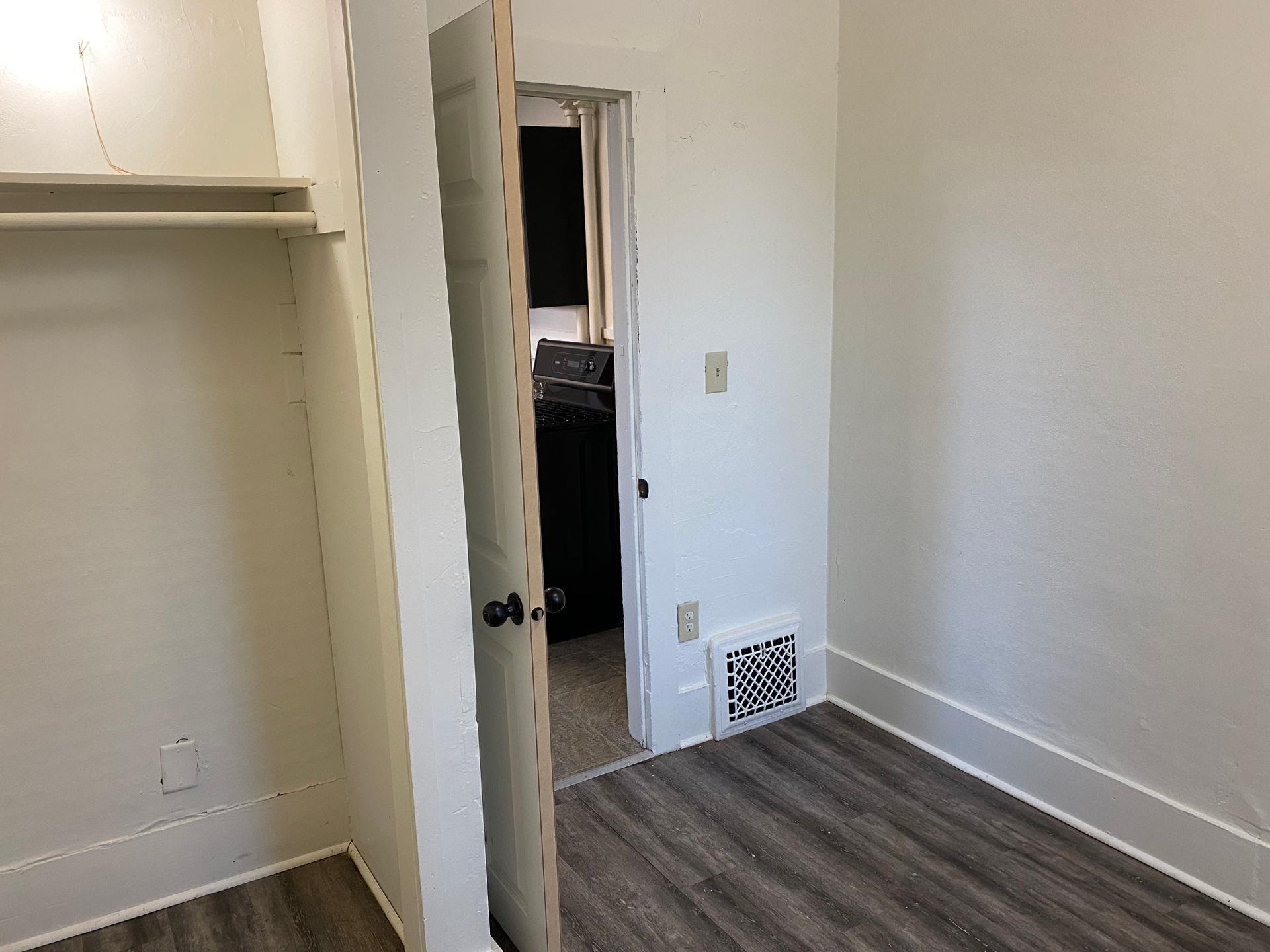 703 HENRIETTA STREET, Wausau, Wisconsin 54403, 1 Bedroom Bedrooms, ,1 BathroomBathrooms,Multi-family,For Sale,703 HENRIETTA STREET,22603941