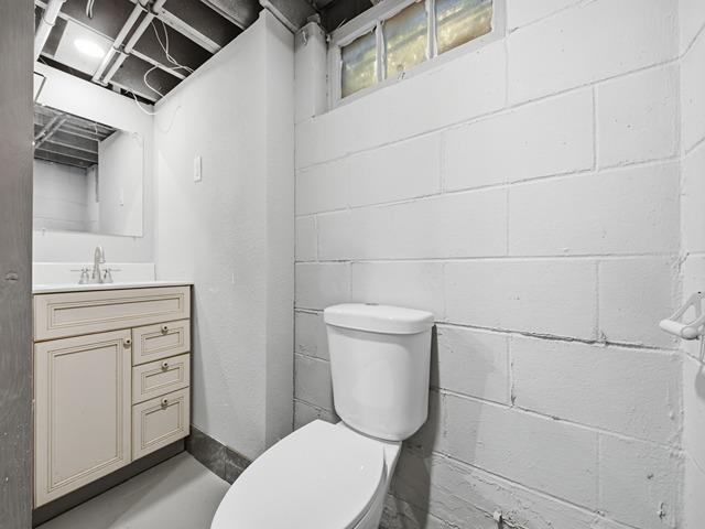 900 S ADAMS AVENUE, Marshfield, Wisconsin 54449, 4 Bedrooms Bedrooms, ,3 BathroomsBathrooms,Residential,For Sale,900 S ADAMS AVENUE,22603942