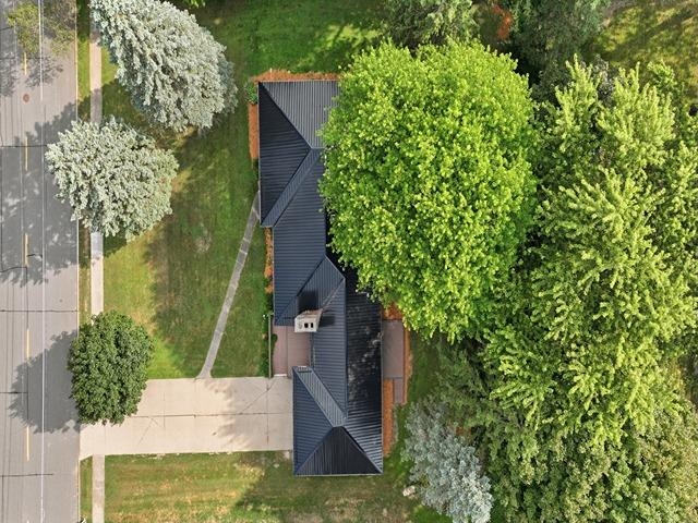 900 S ADAMS AVENUE, Marshfield, Wisconsin 54449, 4 Bedrooms Bedrooms, ,3 BathroomsBathrooms,Residential,For Sale,900 S ADAMS AVENUE,22603942