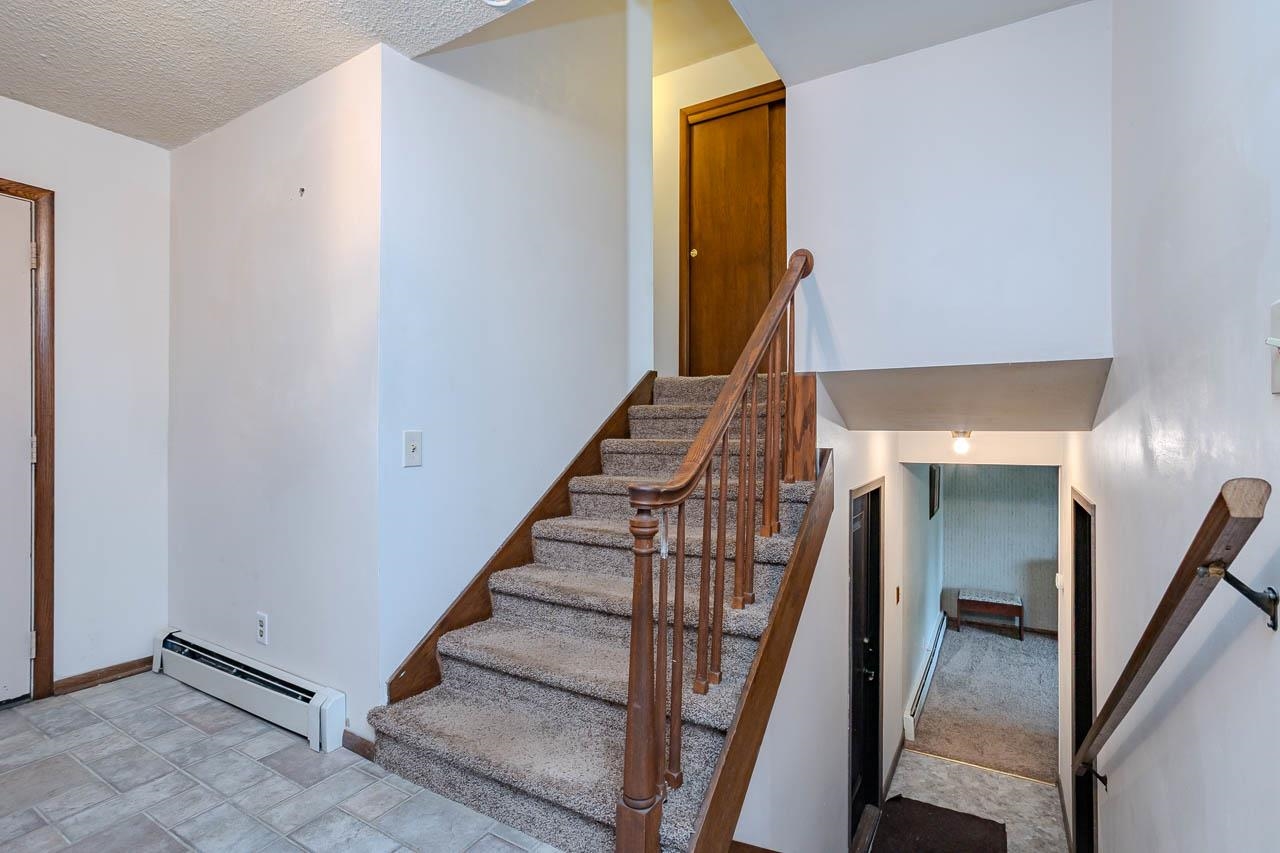 707 COUNTRY CLUB ROAD, Schofield, Wisconsin 54476, 3 Bedrooms Bedrooms, ,2 BathroomsBathrooms,Residential,For Sale,707 COUNTRY CLUB ROAD,22603944