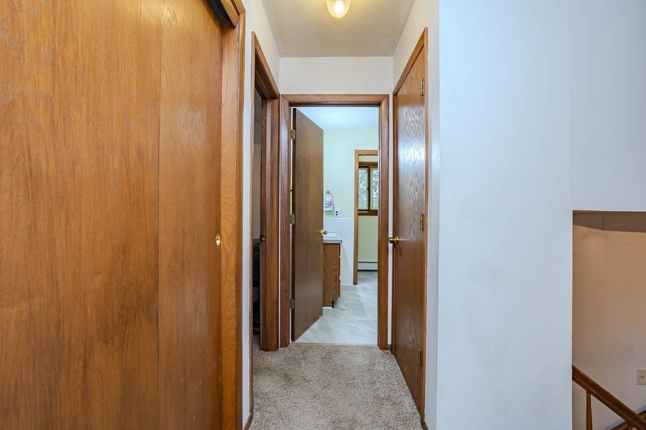 707 COUNTRY CLUB ROAD, Schofield, Wisconsin 54476, 3 Bedrooms Bedrooms, ,2 BathroomsBathrooms,Residential,For Sale,707 COUNTRY CLUB ROAD,22603944