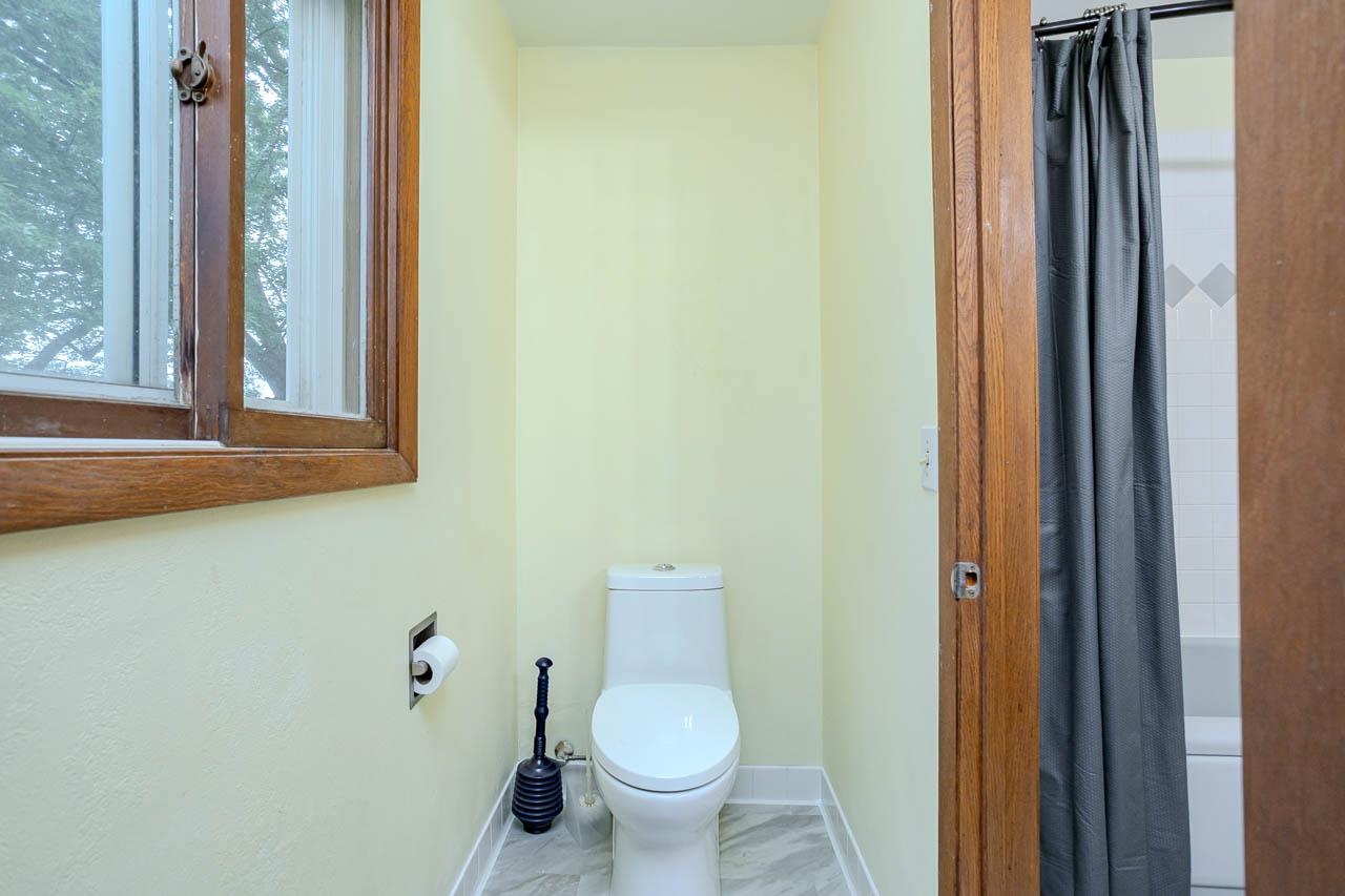 707 COUNTRY CLUB ROAD, Schofield, Wisconsin 54476, 3 Bedrooms Bedrooms, ,2 BathroomsBathrooms,Residential,For Sale,707 COUNTRY CLUB ROAD,22603944