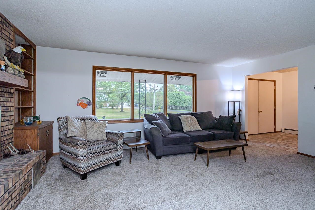 707 COUNTRY CLUB ROAD, Schofield, Wisconsin 54476, 3 Bedrooms Bedrooms, ,2 BathroomsBathrooms,Residential,For Sale,707 COUNTRY CLUB ROAD,22603944