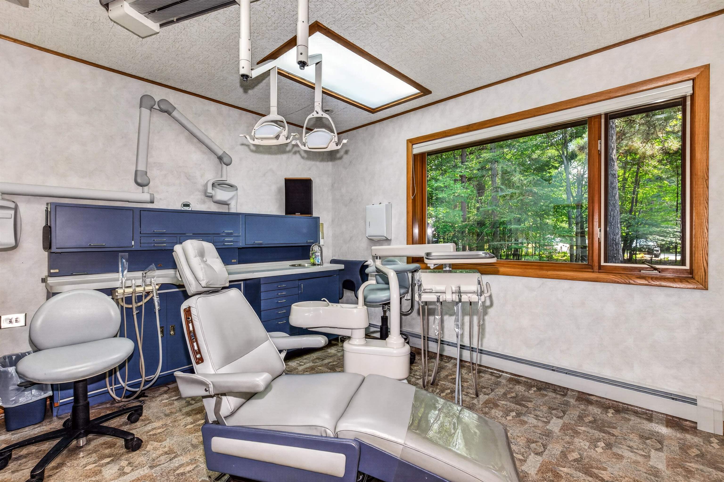 9758 W LAKE AVENUE, Minocqua, Wisconsin 54548, ,Commercial/industrial,For Sale,9758 W LAKE AVENUE,22603946