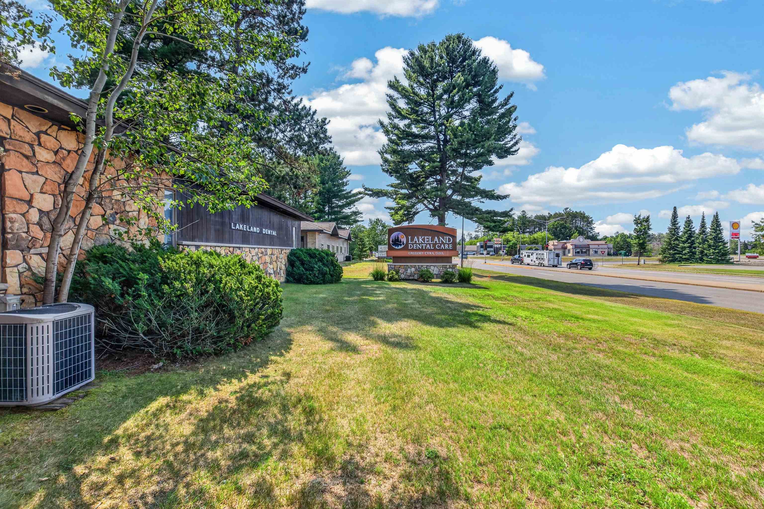 9758 W LAKE AVENUE, Minocqua, Wisconsin 54548, ,Commercial/industrial,For Sale,9758 W LAKE AVENUE,22603946