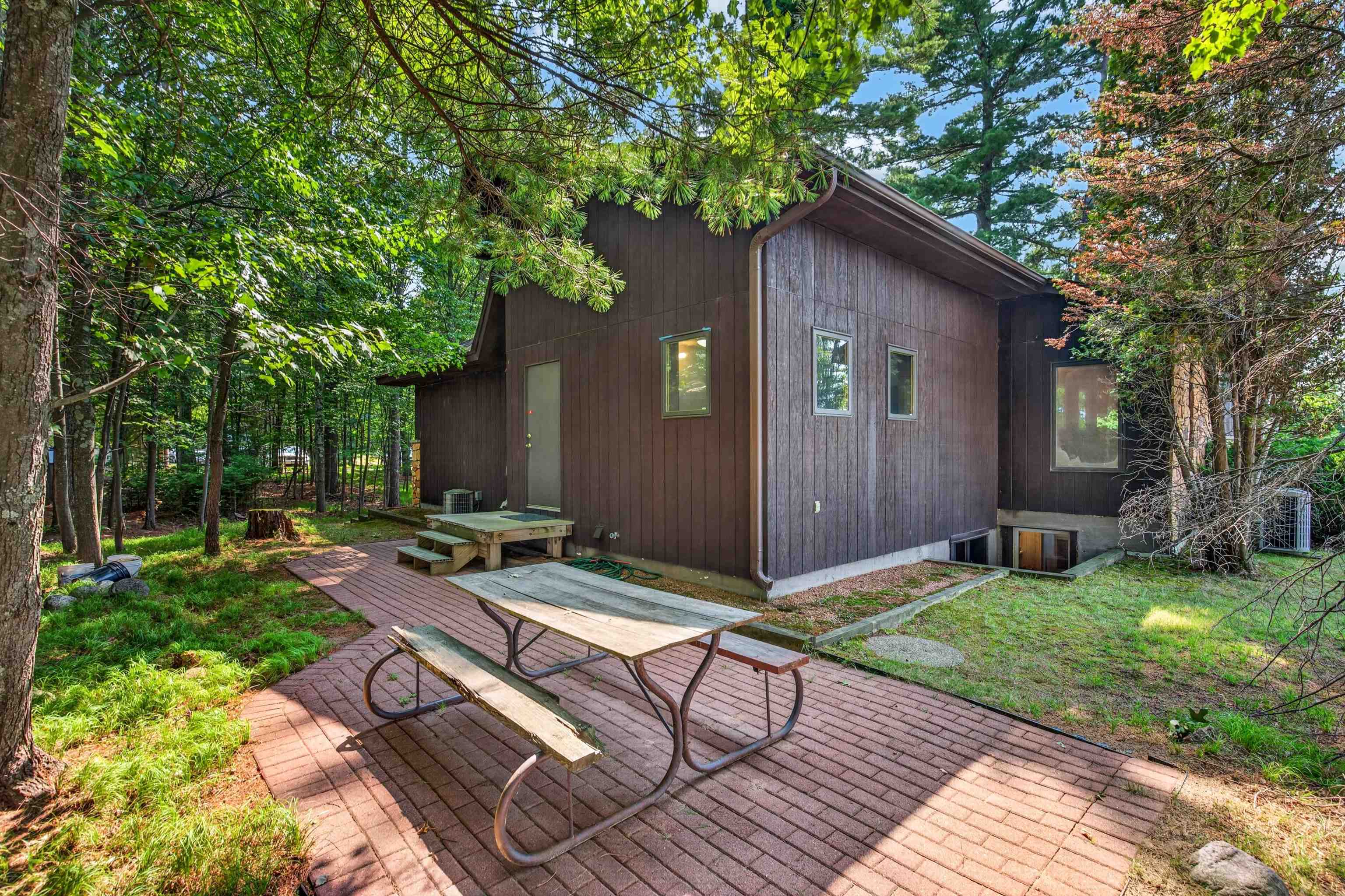 9758 W LAKE AVENUE, Minocqua, Wisconsin 54548, ,Commercial/industrial,For Sale,9758 W LAKE AVENUE,22603946