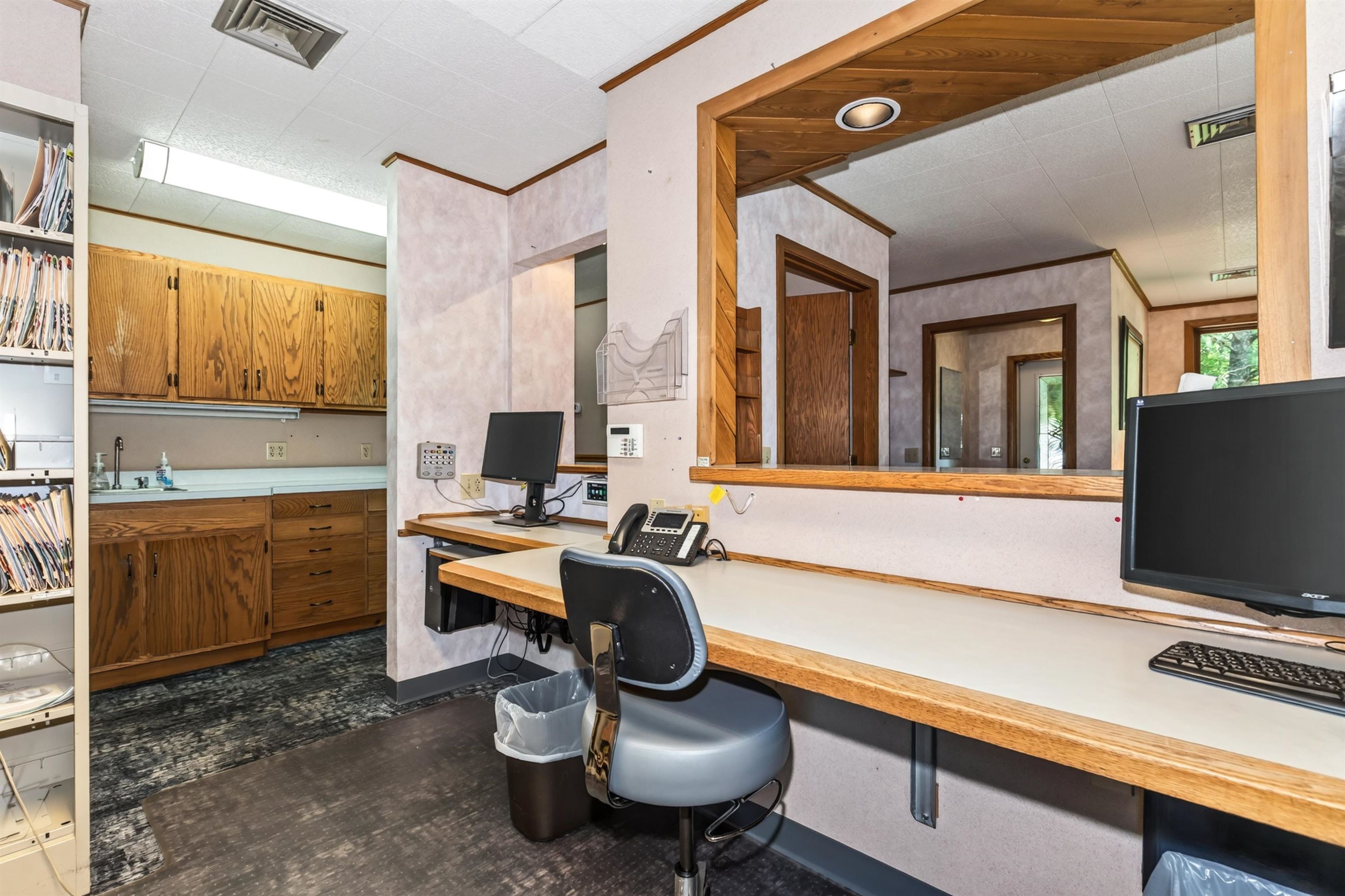 9758 W LAKE AVENUE, Minocqua, Wisconsin 54548, ,Commercial/industrial,For Sale,9758 W LAKE AVENUE,22603946
