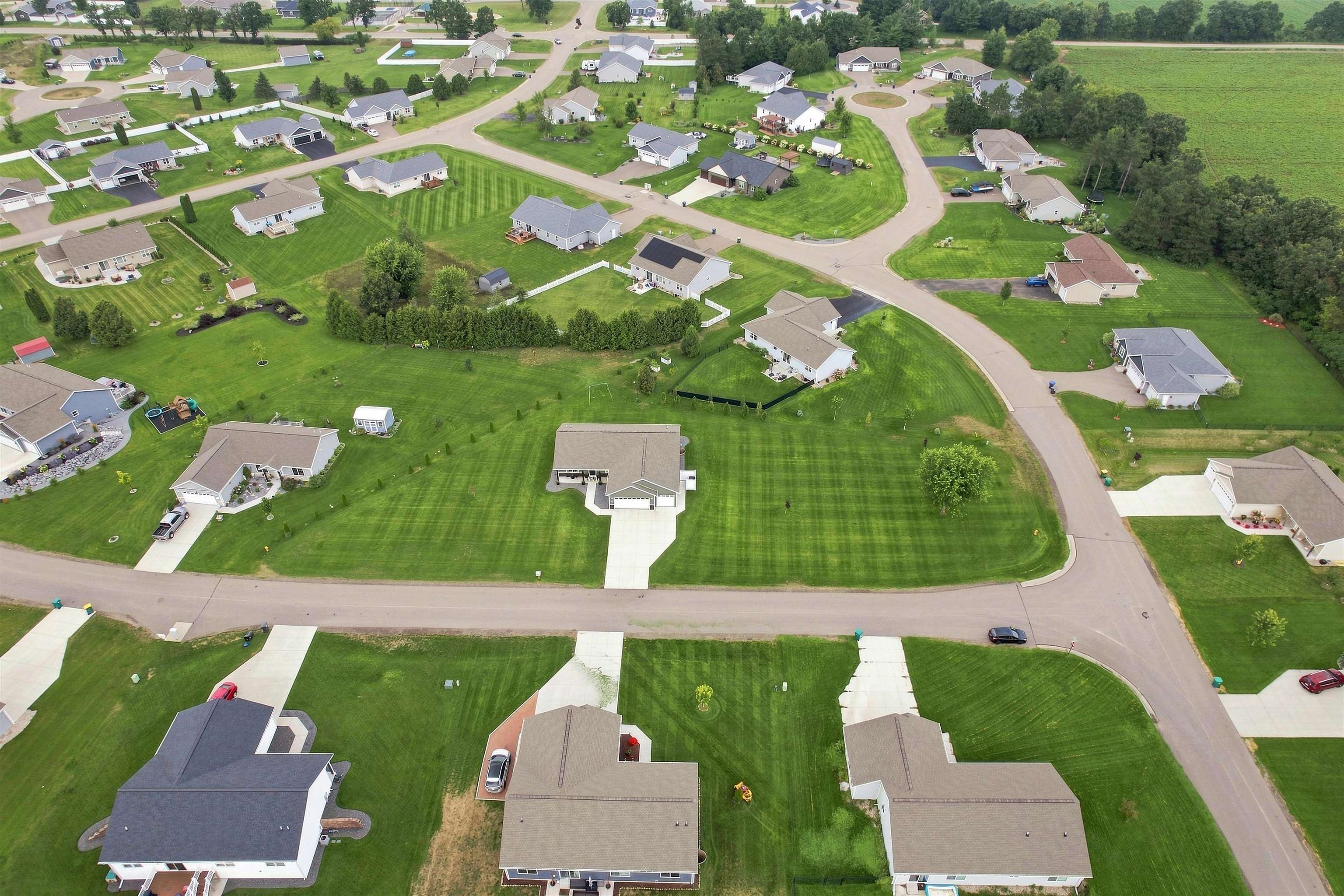 4390 LANDCASTER ROAD, Plover, Wisconsin 54467, 5 Bedrooms Bedrooms, ,3 BathroomsBathrooms,Residential,For Sale,4390 LANDCASTER ROAD,22603950