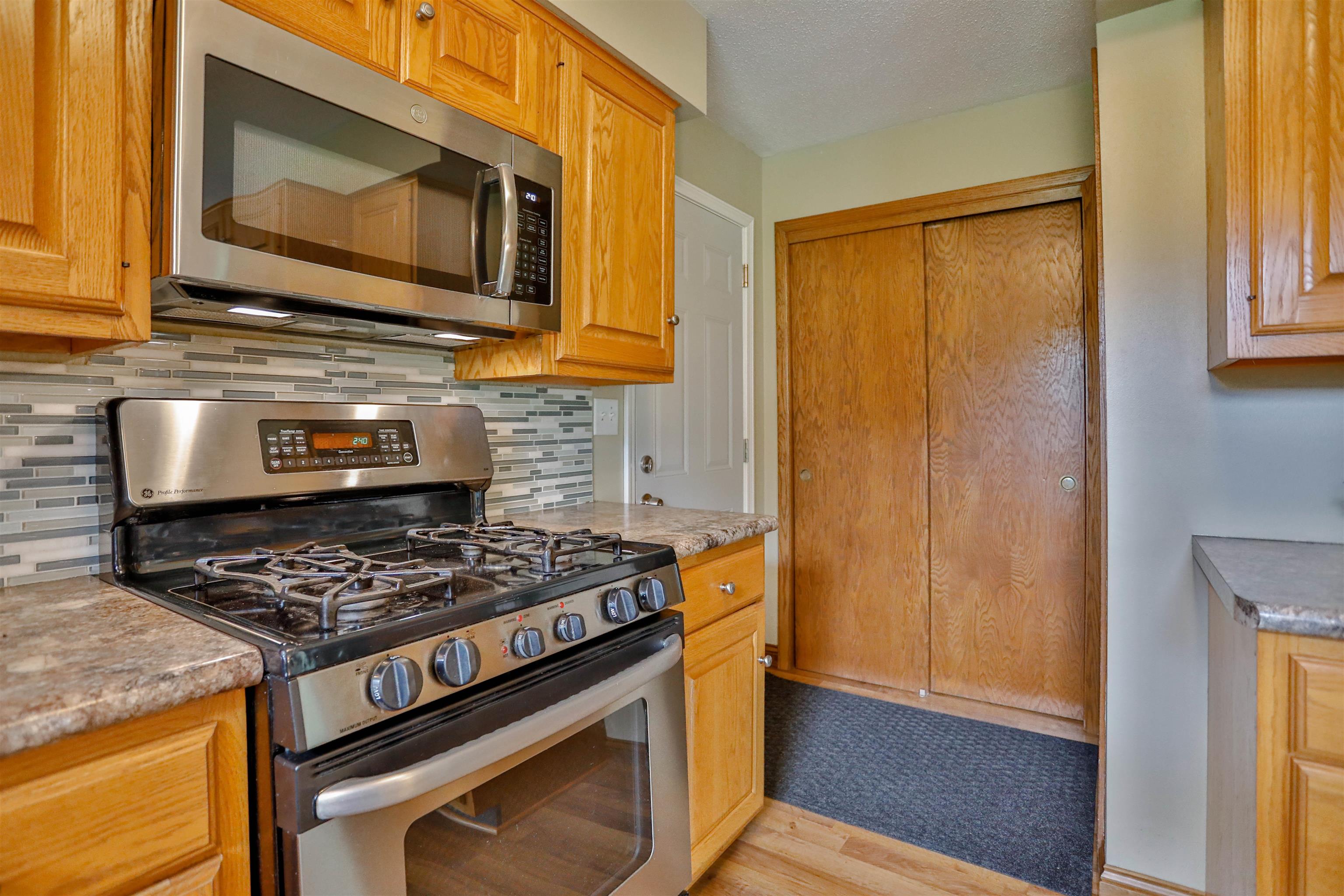 1822 NORWAY LANE, Kronenwetter, Wisconsin 54455, 3 Bedrooms Bedrooms, ,2 BathroomsBathrooms,Residential,For Sale,1822 NORWAY LANE,22603956