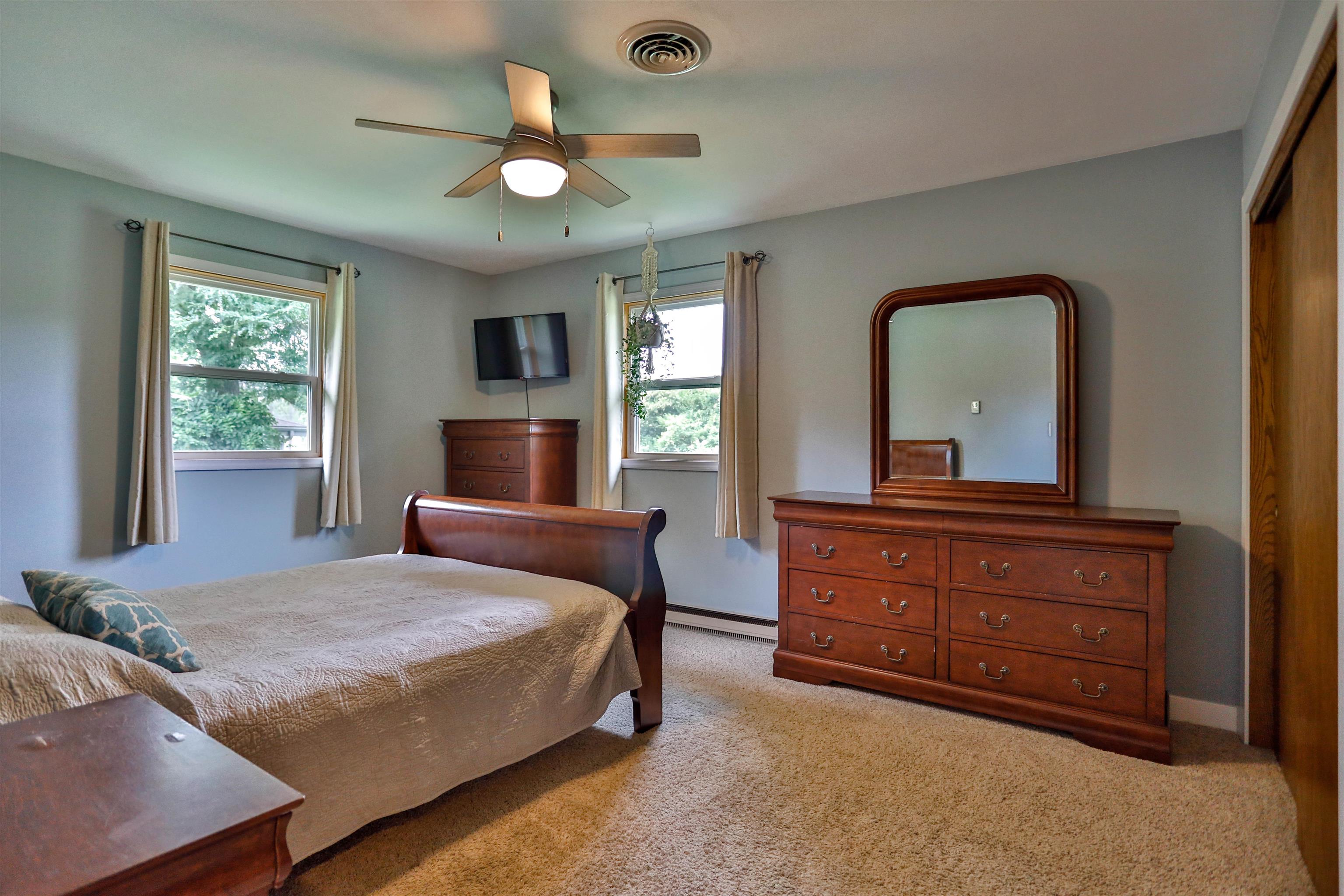 1822 NORWAY LANE, Kronenwetter, Wisconsin 54455, 3 Bedrooms Bedrooms, ,2 BathroomsBathrooms,Residential,For Sale,1822 NORWAY LANE,22603956