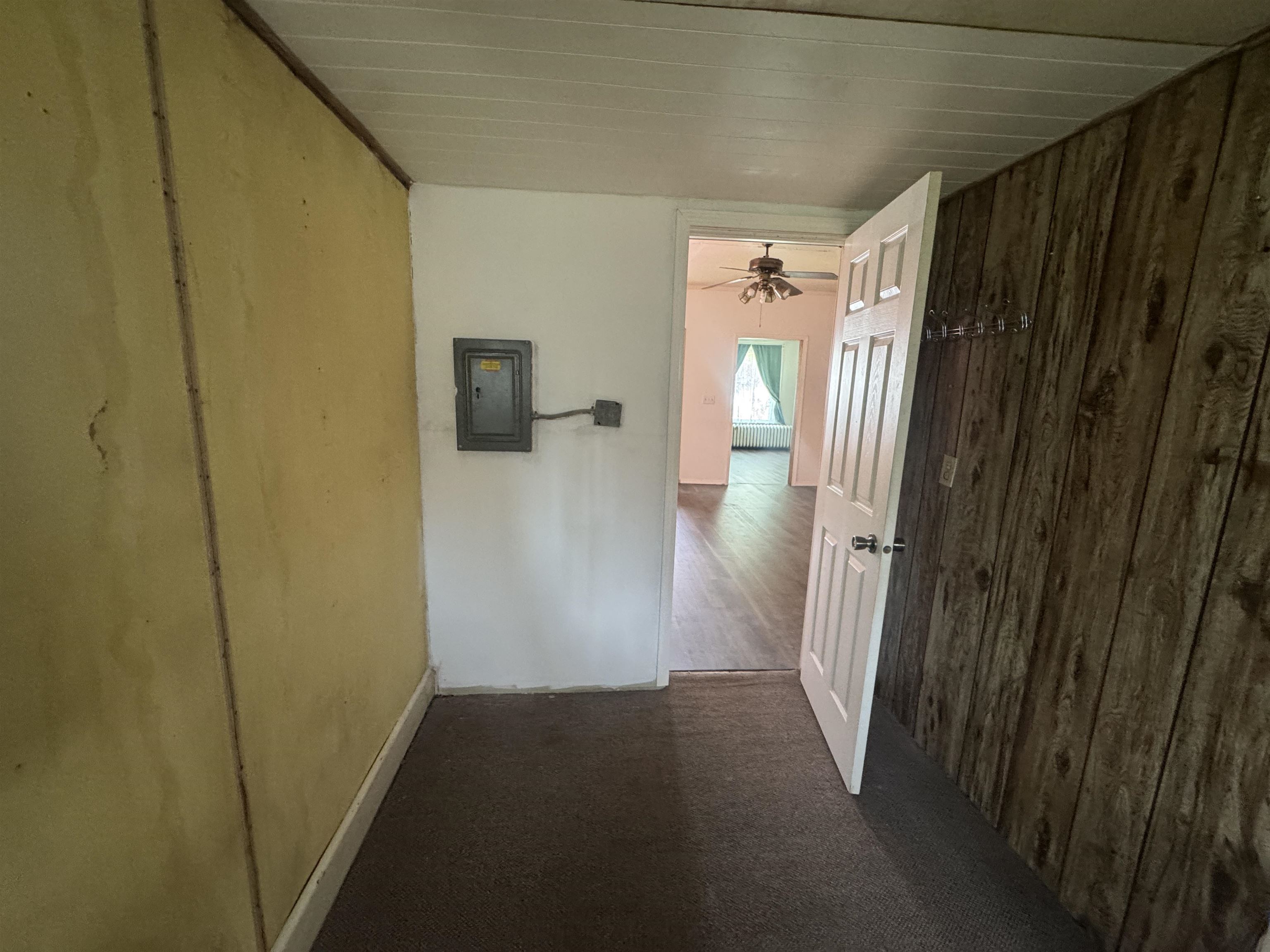 2100 PRAIRIE STREET, Stevens Point, Wisconsin 54481, 4 Bedrooms Bedrooms, ,1 BathroomBathrooms,Residential,For Sale,2100 PRAIRIE STREET,22603958