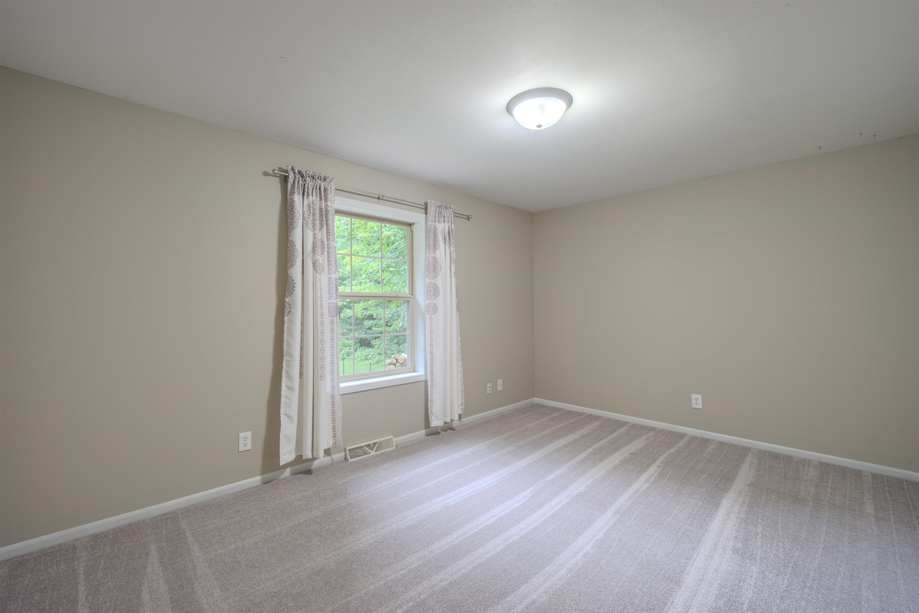 1934 FORSYTH ROAD, Kronenwetter, Wisconsin 54455, 3 Bedrooms Bedrooms, ,2 BathroomsBathrooms,Residential,For Sale,1934 FORSYTH ROAD,22603960